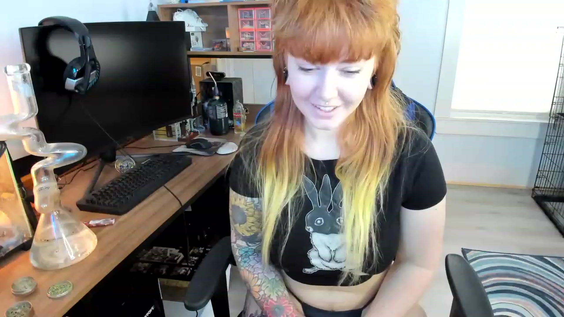 Gallery image thumbnail from SkylarShark's myfreecams stream on, 02/26/2023, 16:50 image 4 of 20