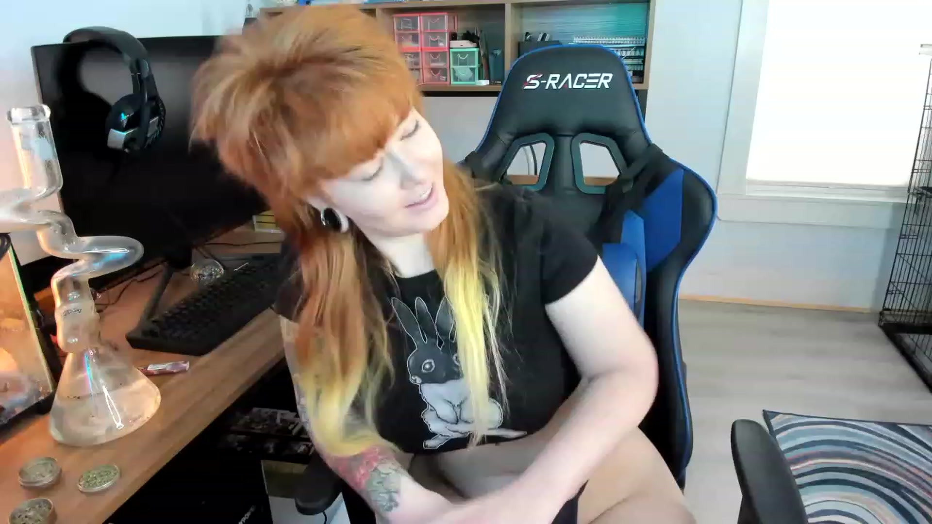 Gallery image thumbnail from SkylarShark's myfreecams stream on, 02/26/2023, 16:50 image 6 of 20