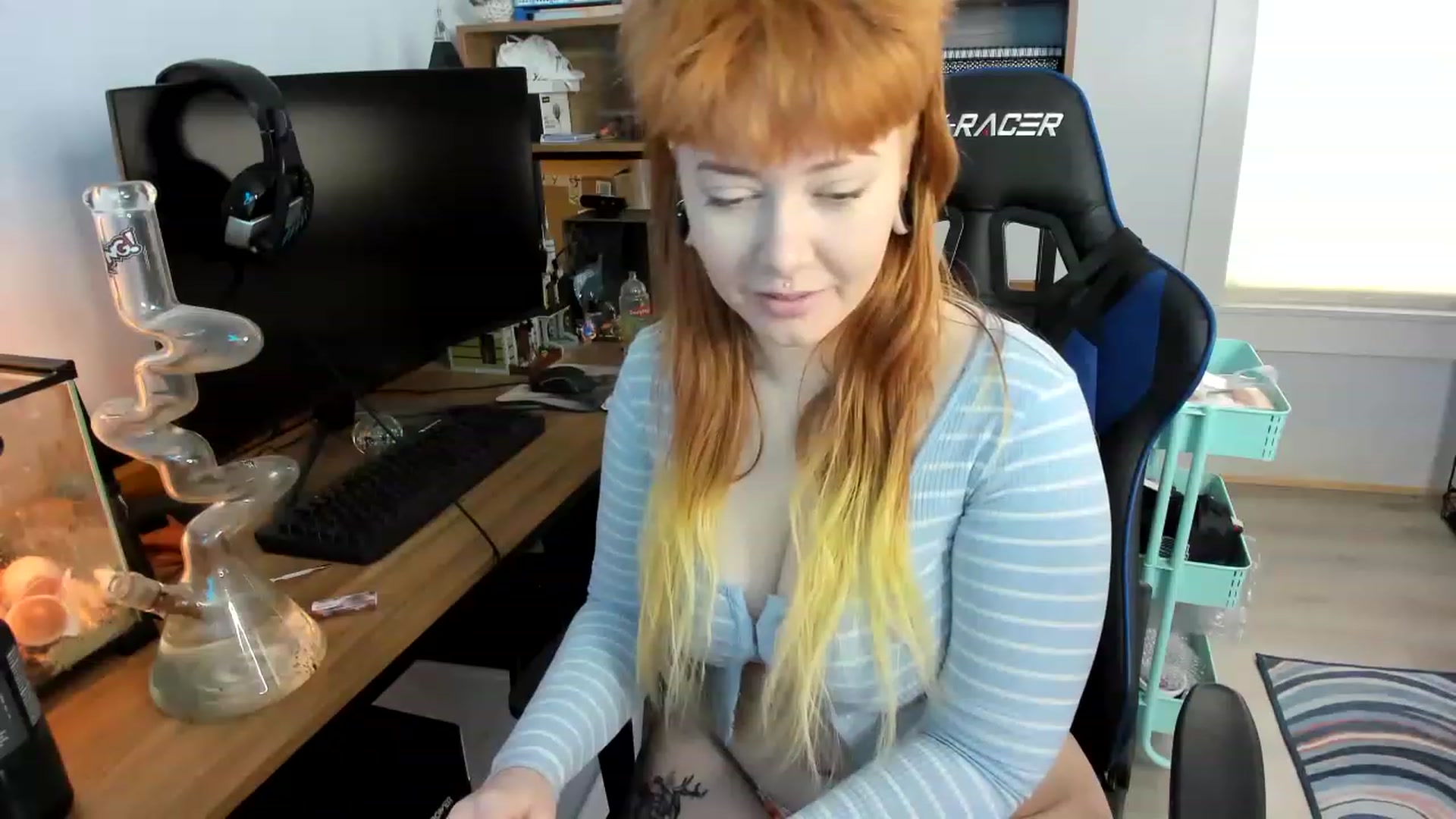 Gallery image thumbnail from SkylarShark's myfreecams stream on, 03/03/2023, 16:01 image 4 of 20