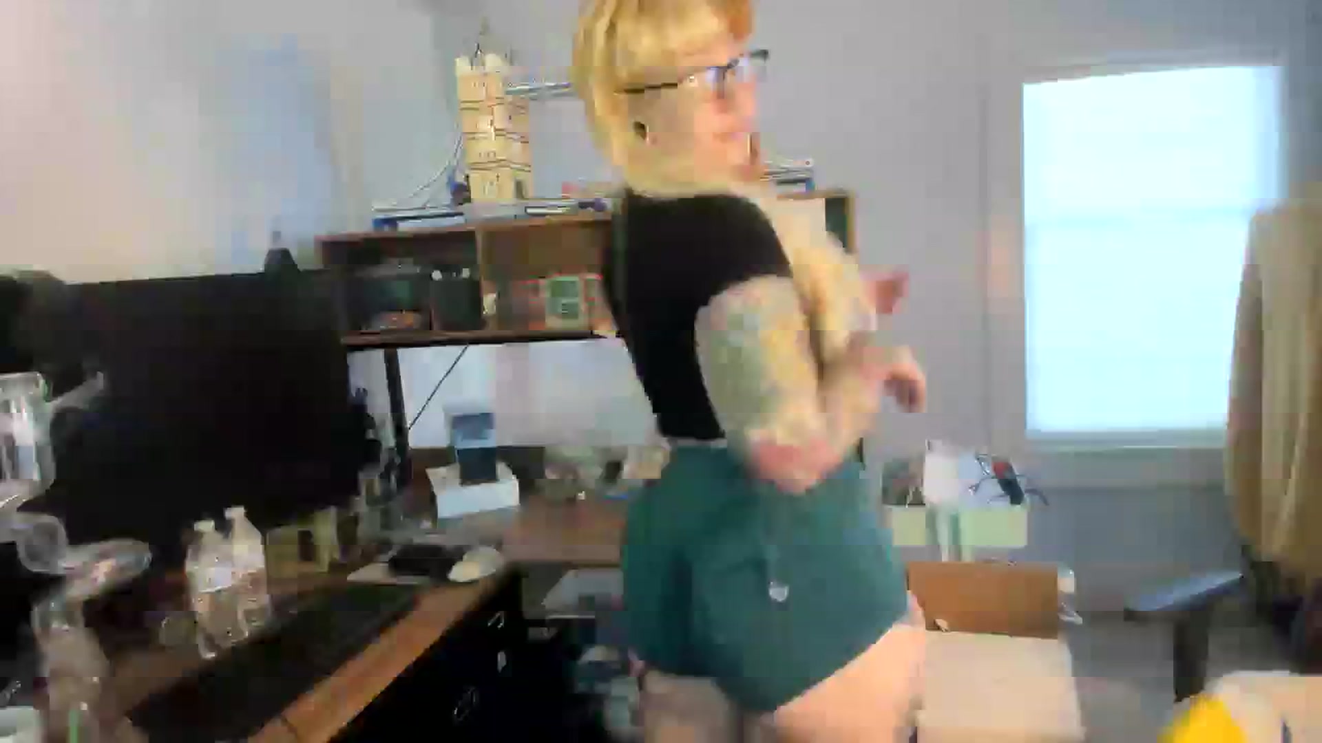 Gallery image thumbnail from SkylarShark's myfreecams stream on, 01/12/2024, 17:38 image 6 of 20