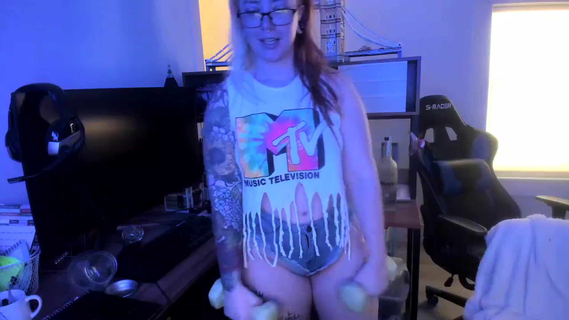Gallery image thumbnail from SkylarShark's myfreecams stream on, 03/30/2024, 19:26 image 3 of 20