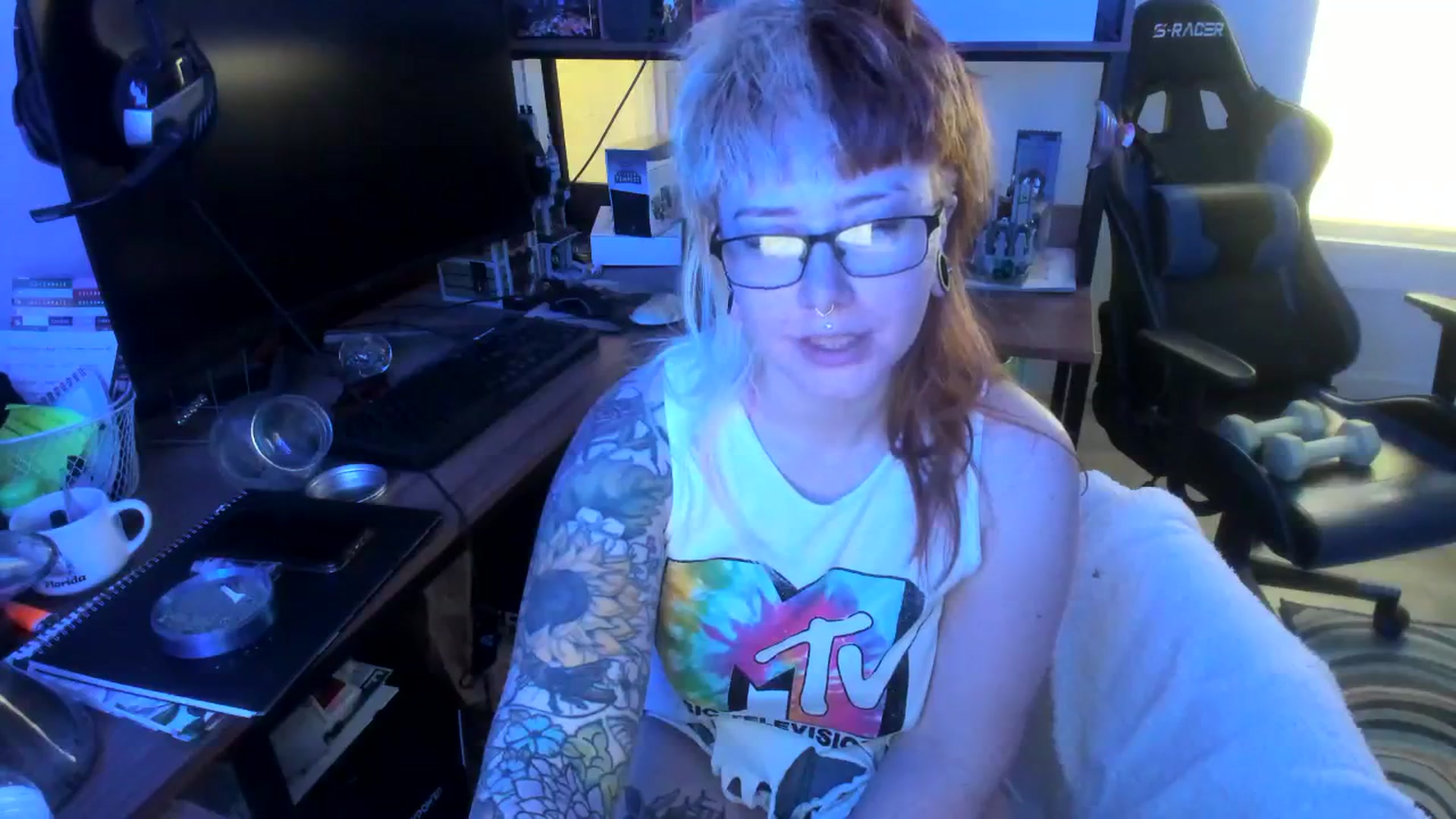 Gallery image thumbnail from SkylarShark's myfreecams stream on, 03/30/2024, 19:26 image 5 of 20