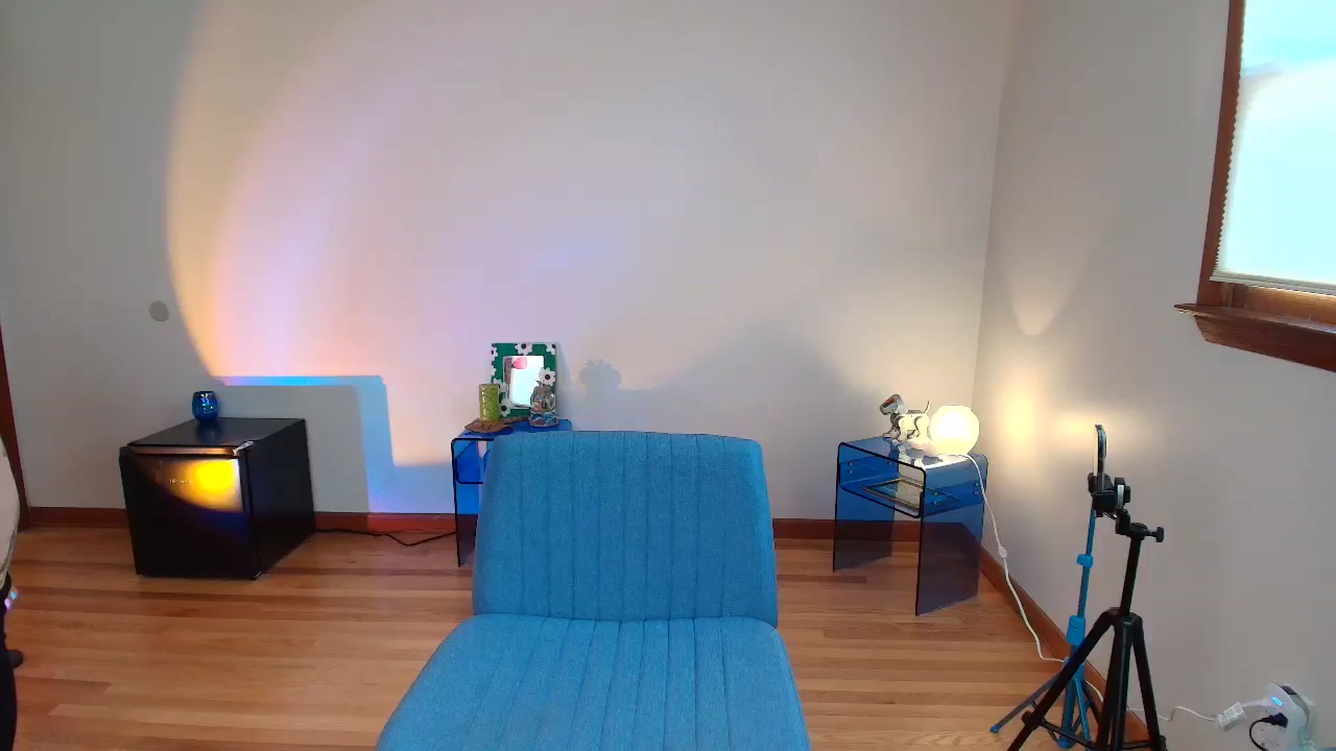 Gallery image thumbnail from SkylarShark's myfreecams stream on, 02/10/2025, 19:01 image 18 of 20