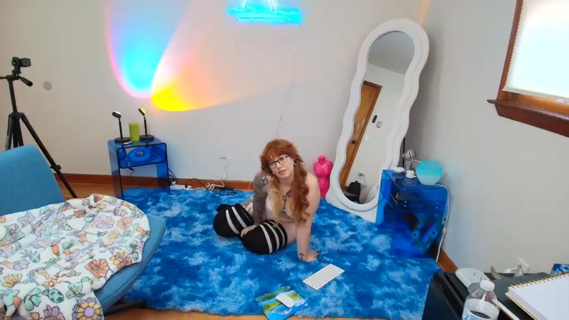 Gallery image thumbnail from SkylarShark's myfreecams stream on, 02/18/2025, 17:36 image 17 of 20