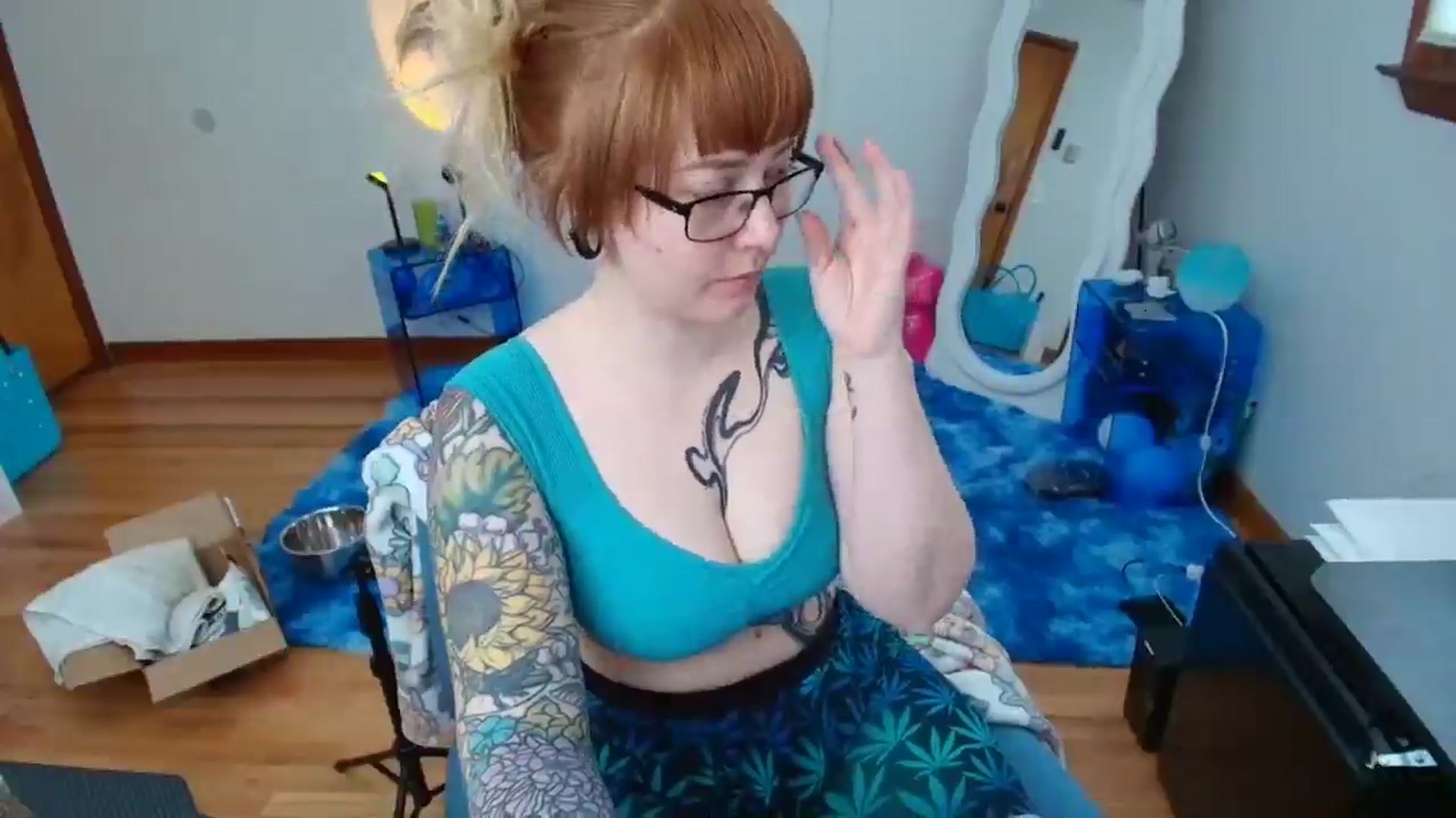 Gallery image thumbnail from SkylarShark's myfreecams stream on, 03/04/2025, 17:08 image 10 of 20