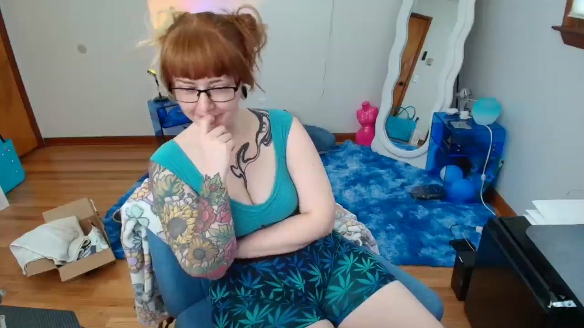 Gallery image thumbnail from SkylarShark's myfreecams stream on, 03/04/2025, 17:08 image 17 of 20
