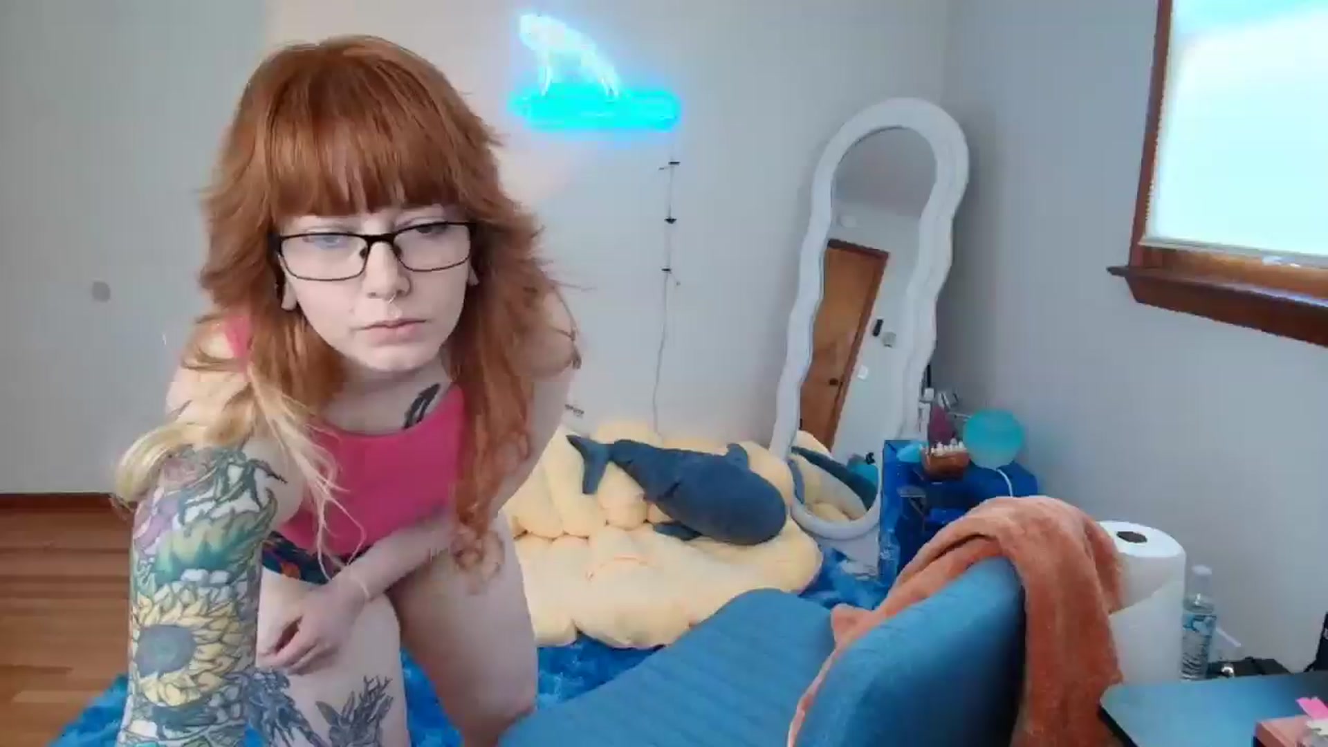 Gallery image thumbnail from SkylarShark's myfreecams stream on, 03/25/2025, 16:33 image 17 of 20