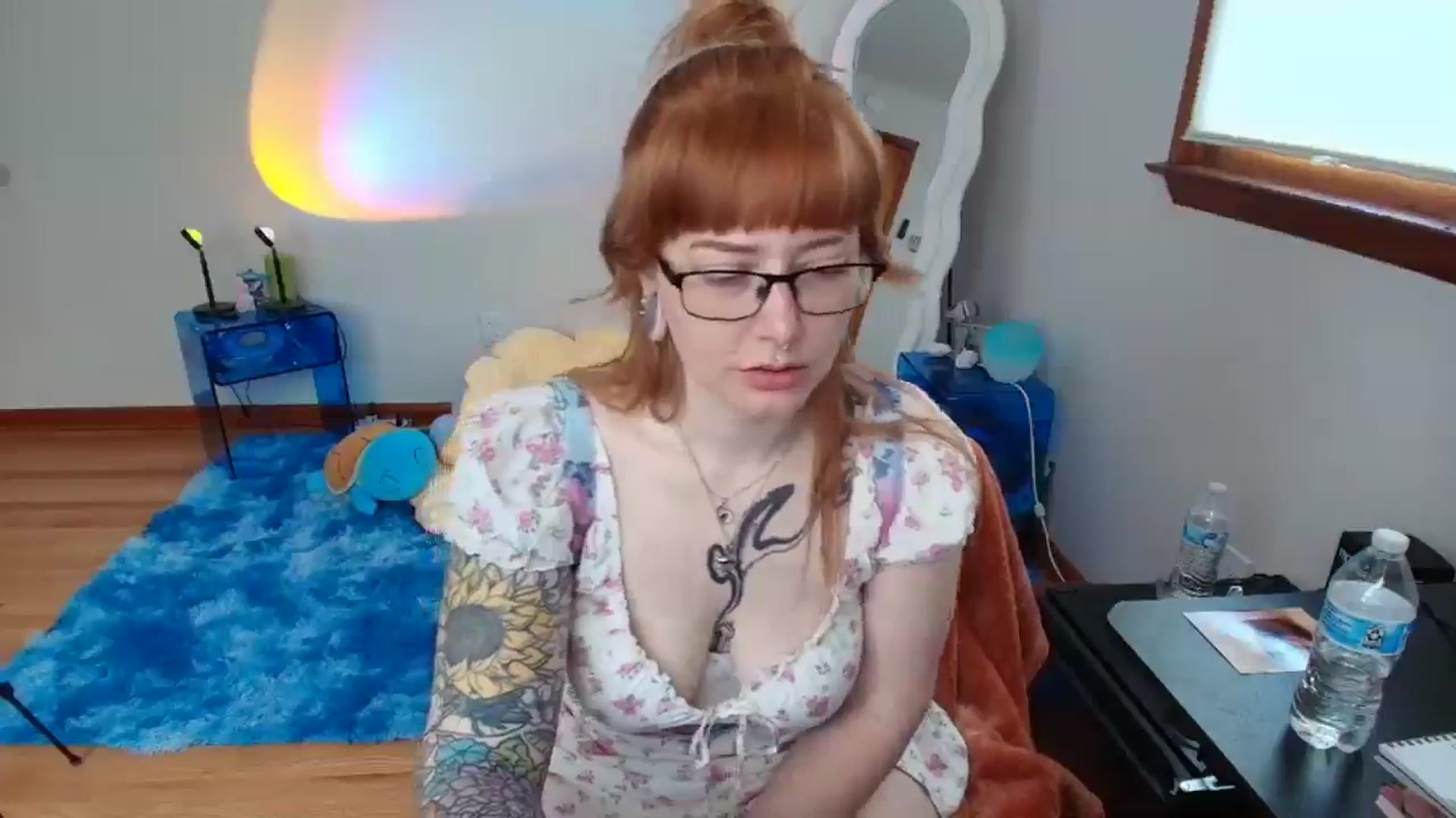 Gallery image thumbnail from SkylarShark's myfreecams stream on, 04/01/2025, 16:01 image 17 of 20