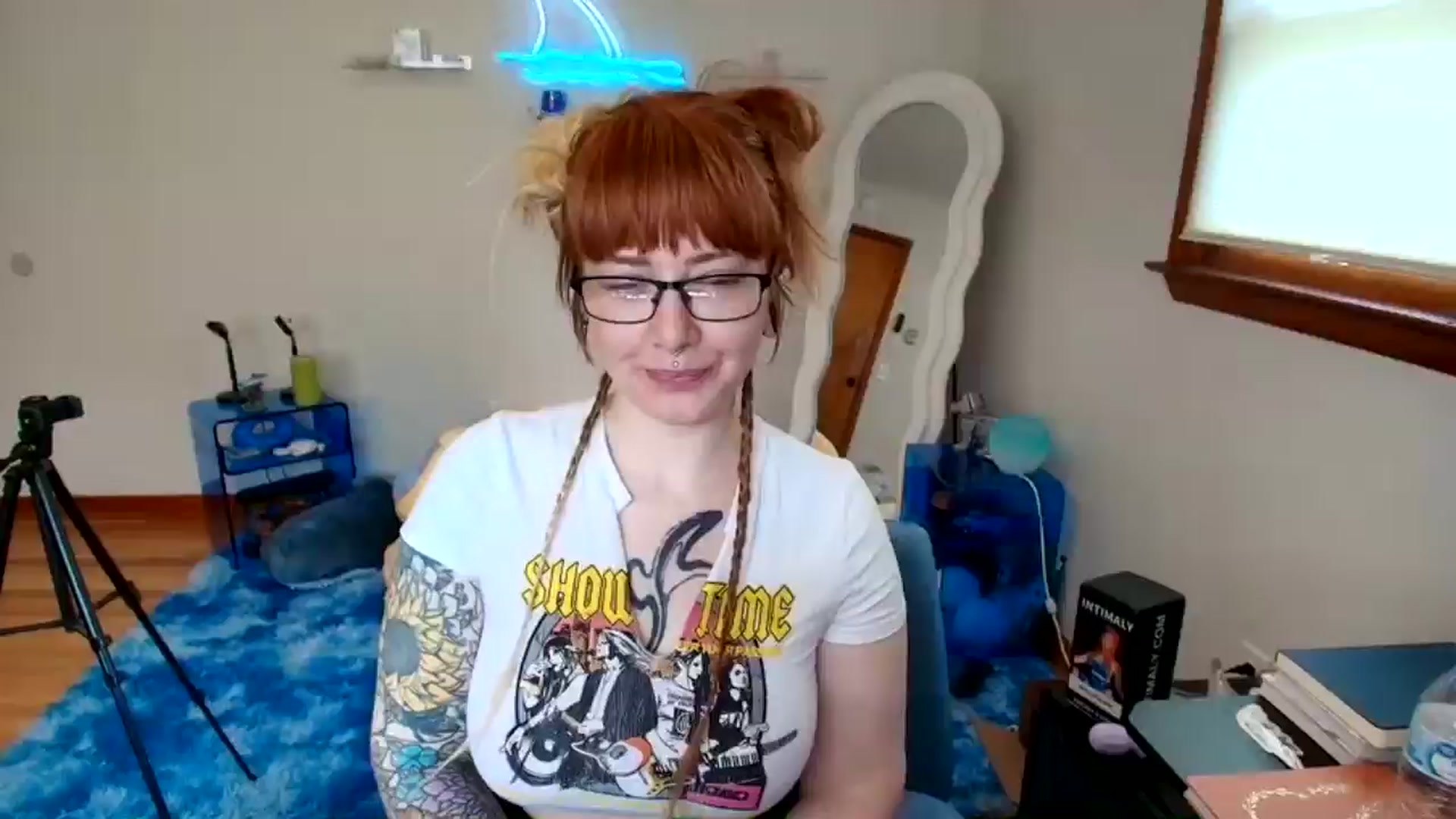 Gallery image thumbnail from SkylarShark's myfreecams stream on, 04/22/2025, 16:13 image 1 of 20