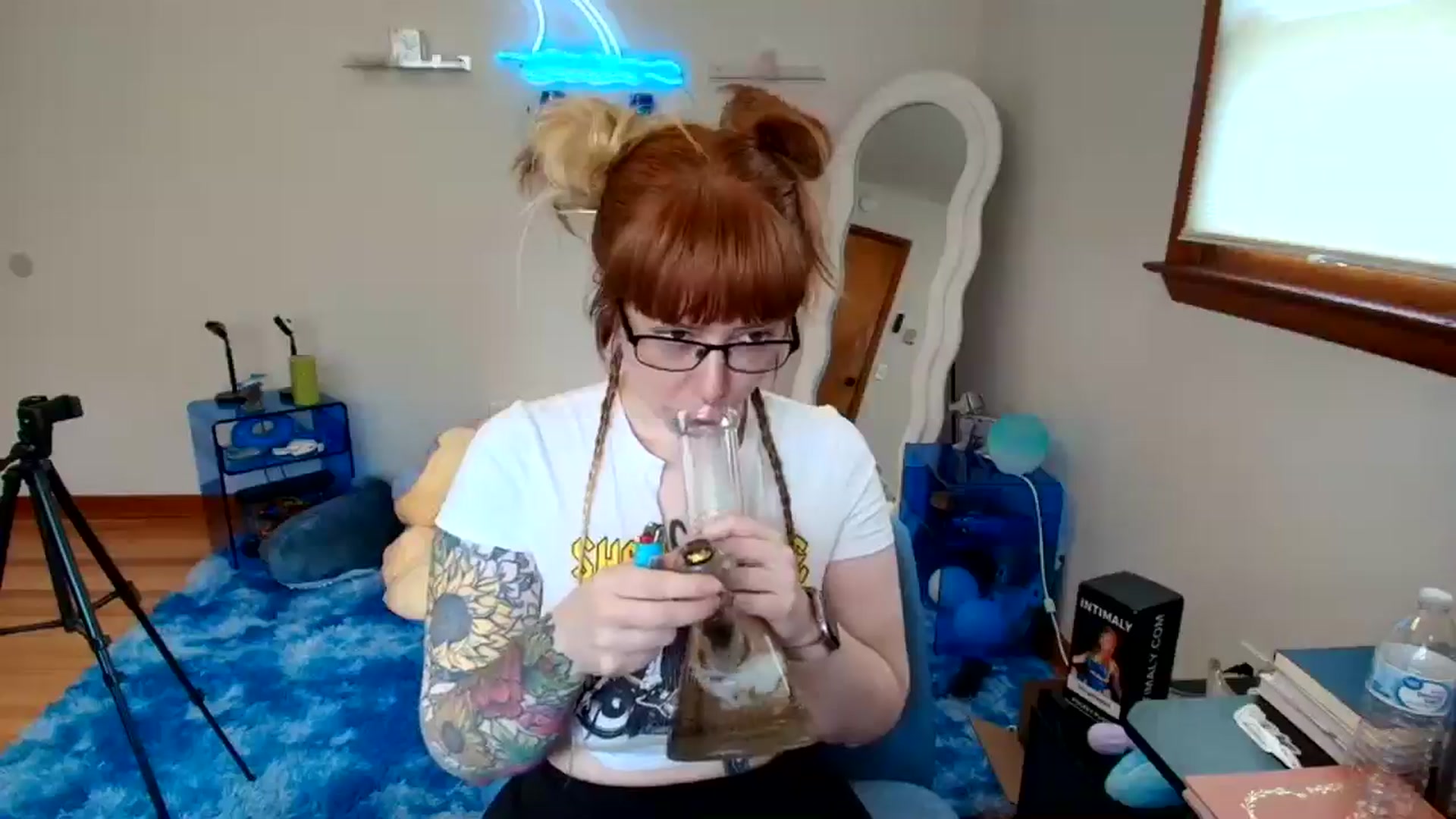Gallery image thumbnail from SkylarShark's myfreecams stream on, 04/22/2025, 16:13 image 6 of 20