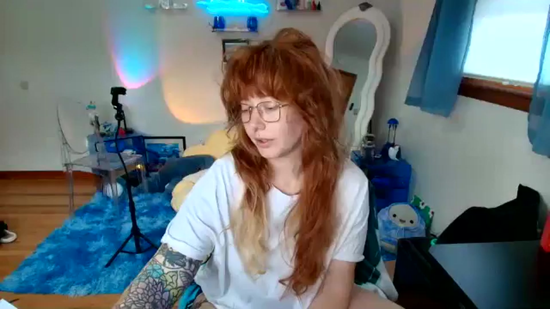 Gallery image thumbnail from SkylarShark's myfreecams stream on, 11/11/2025, 16:13 image 14 of 20