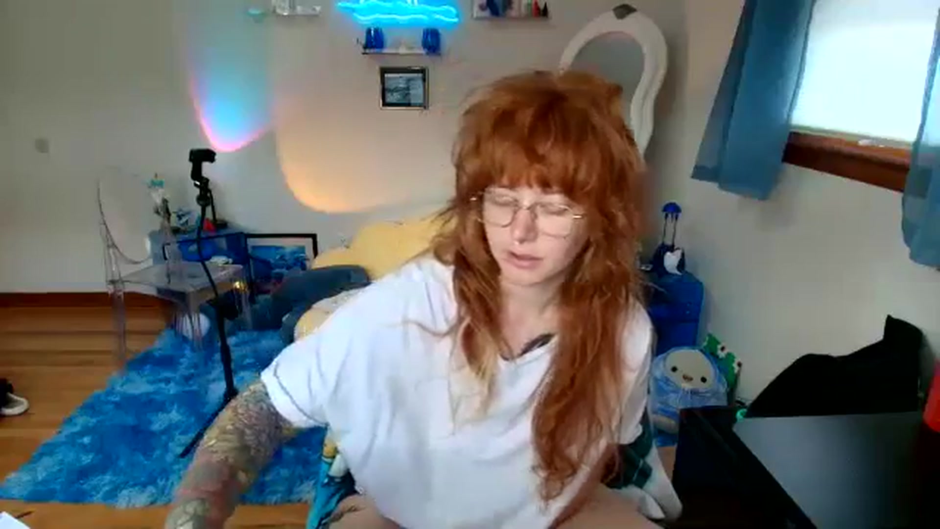 Gallery image thumbnail from SkylarShark's myfreecams stream on, 11/11/2025, 16:13 image 16 of 20