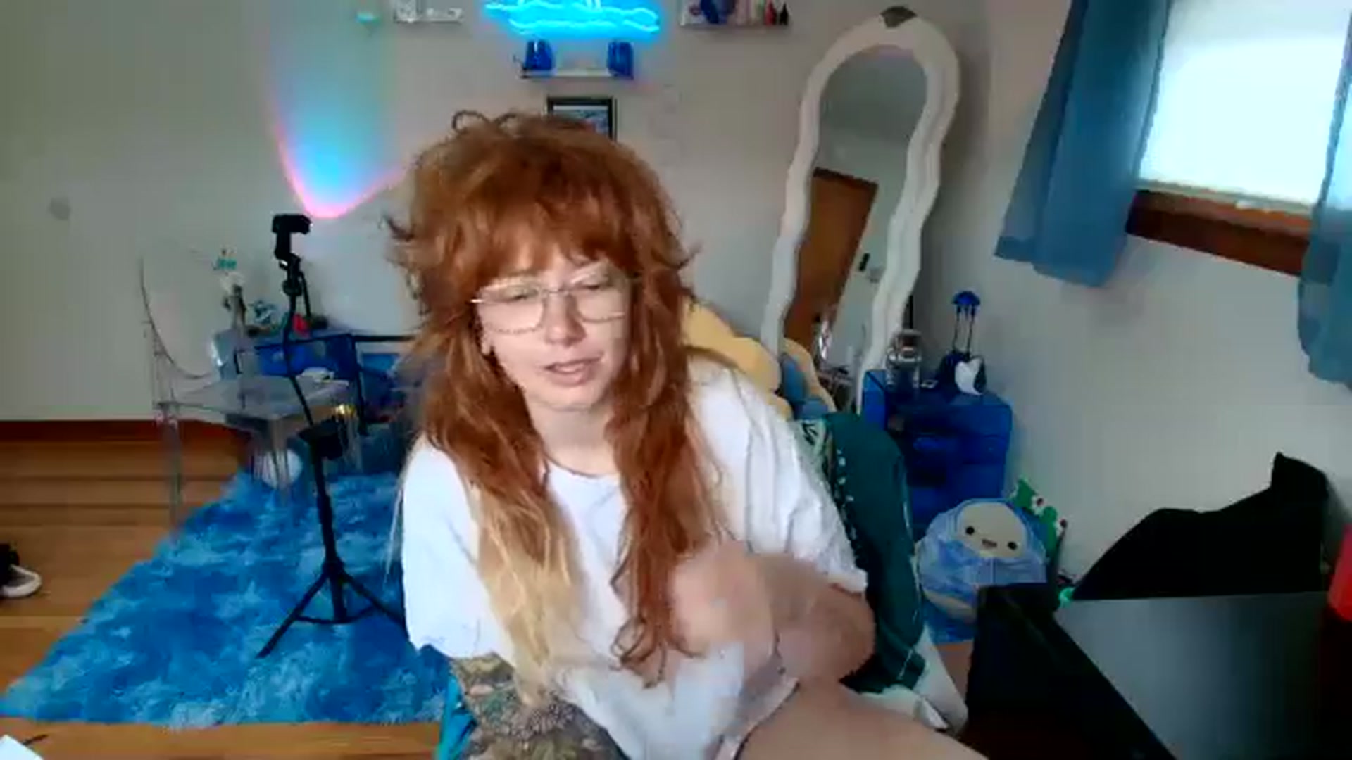 Gallery image thumbnail from SkylarShark's myfreecams stream on, 11/11/2025, 16:13 image 8 of 20