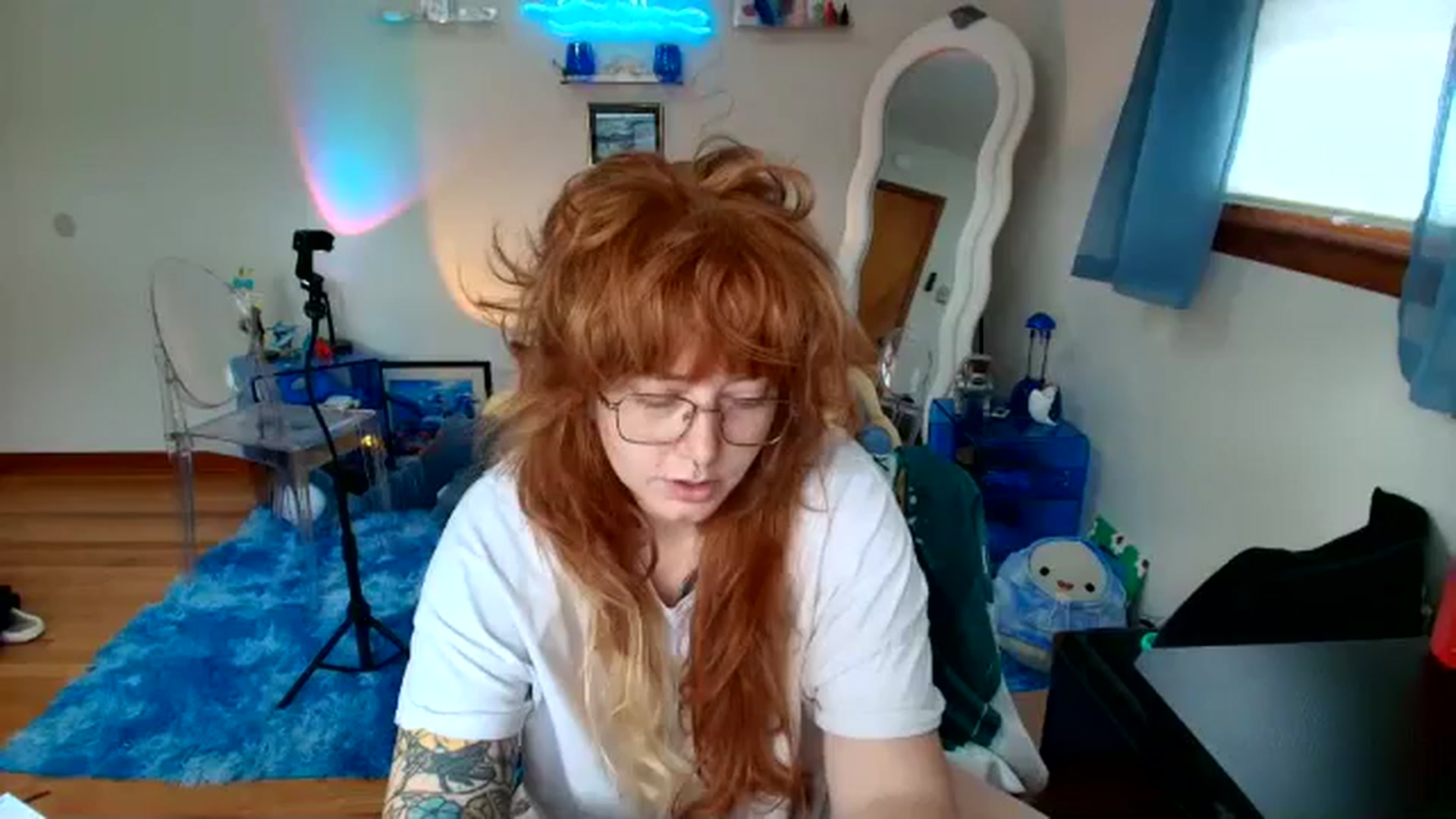 Gallery image thumbnail from SkylarShark's myfreecams stream on, 11/11/2025, 16:13 image 12 of 20