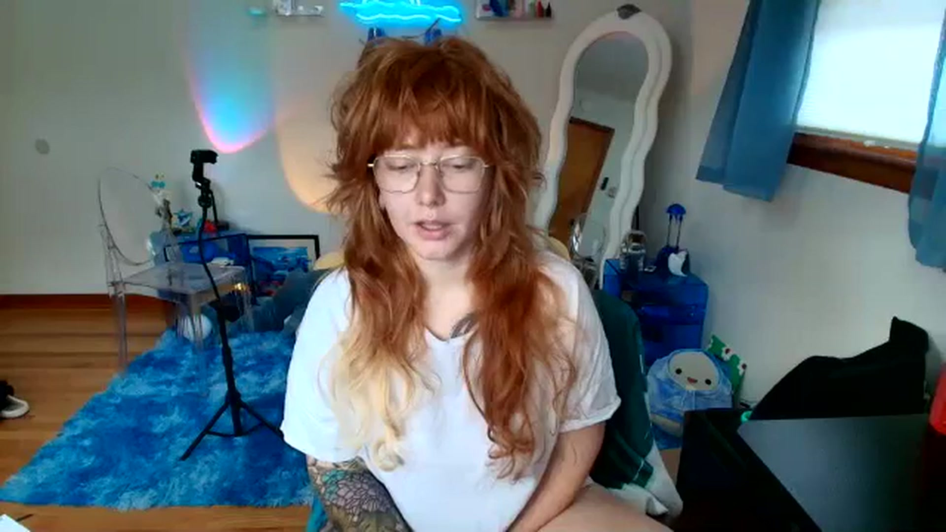 Gallery image thumbnail from SkylarShark's myfreecams stream on, 11/11/2025, 16:13 image 4 of 20