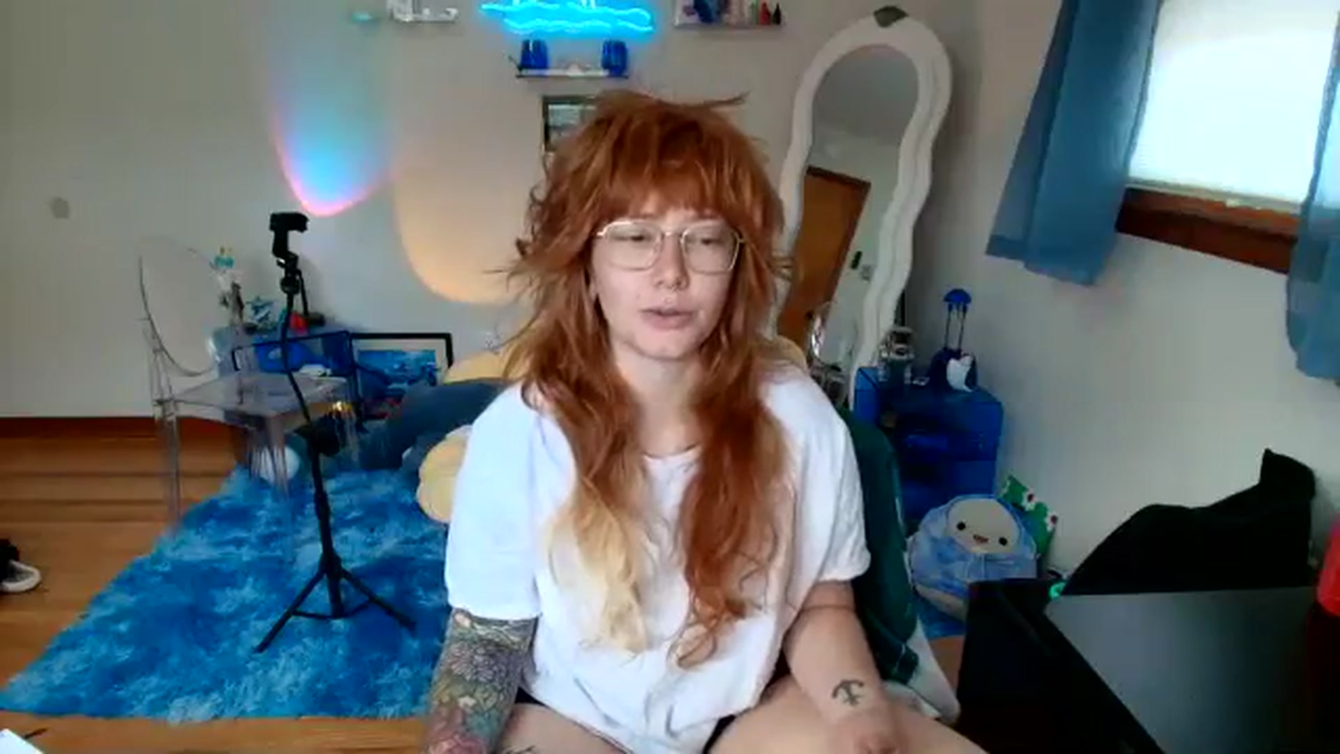 Gallery image thumbnail from SkylarShark's myfreecams stream on, 11/11/2025, 16:13 image 3 of 20