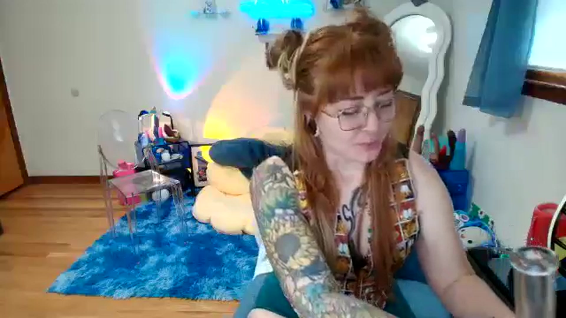 Gallery image thumbnail from SkylarShark's myfreecams stream on, 11/25/2025, 16:54 image 6 of 20
