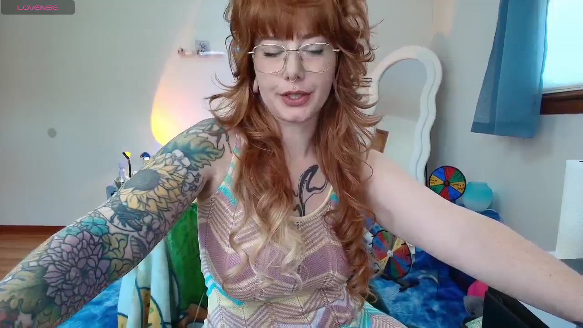 Gallery image thumbnail from SkylarShark's myfreecams stream on, 03/10/2026, 16:50 image 2 of 20