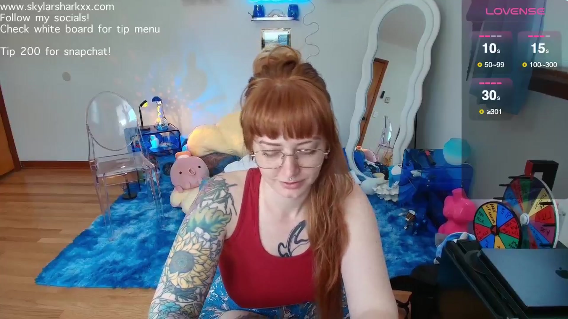 Gallery image thumbnail from SkylarShark's myfreecams stream on, 03/24/2026, 17:03 image 3 of 20