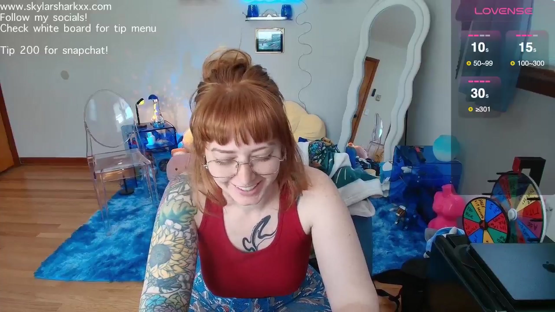 Gallery image thumbnail from SkylarShark's myfreecams stream on, 03/24/2026, 17:03 image 2 of 20