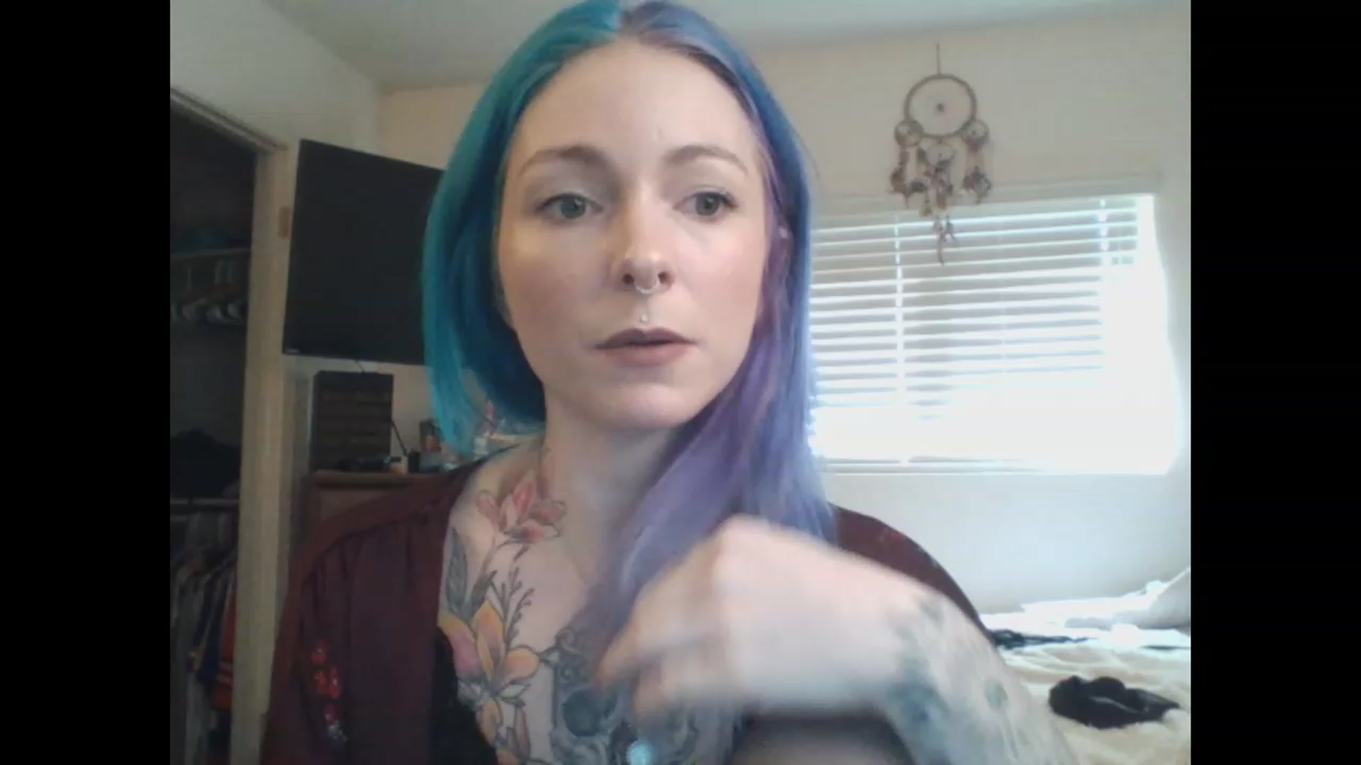 Gallery image thumbnail from SkylerGreigh's myfreecams stream on, 01/26/2023, 15:10 image 16 of 20