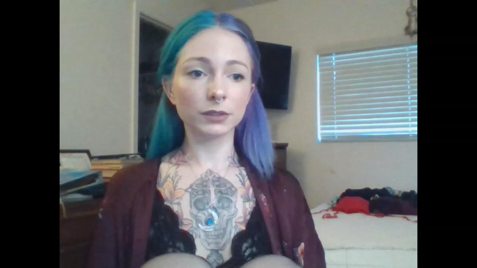 Gallery image thumbnail from SkylerGreigh's myfreecams stream on, 01/26/2023, 15:10 image 4 of 20