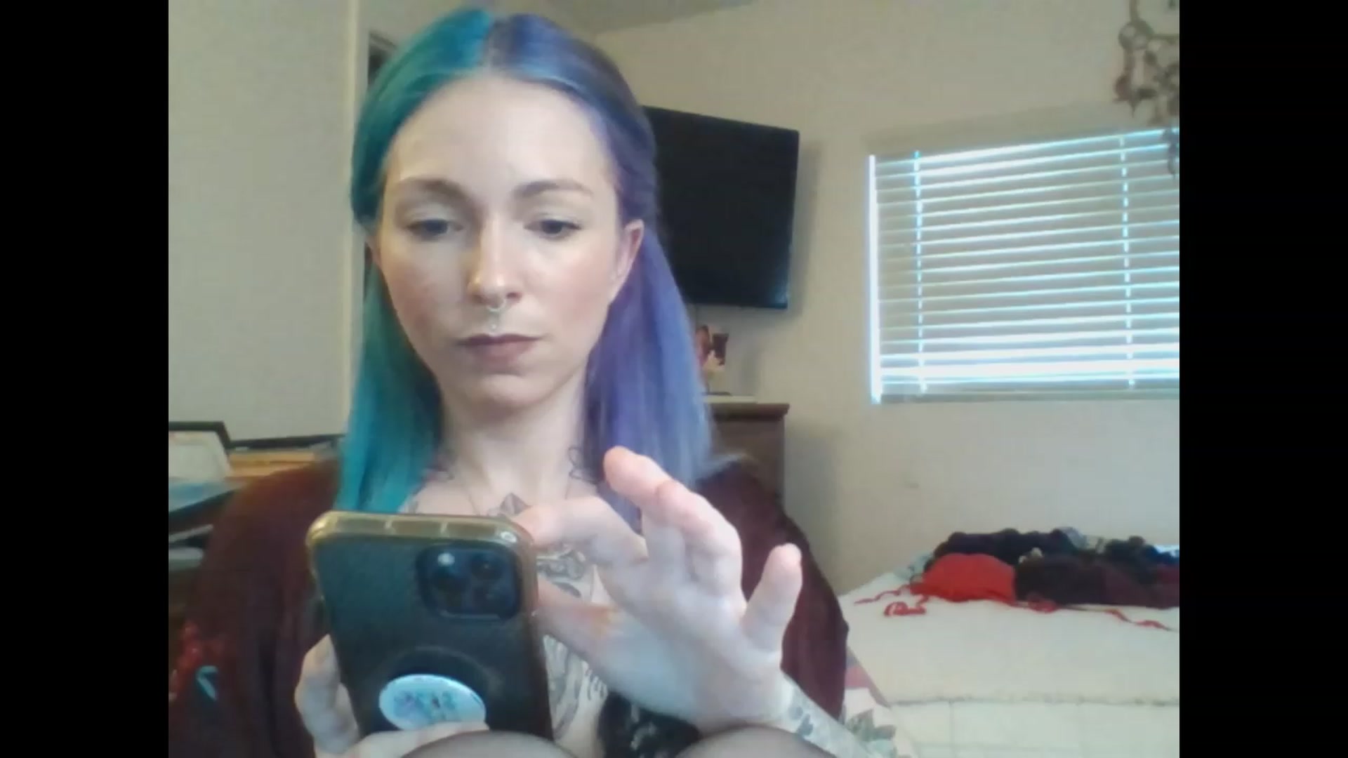 Gallery image thumbnail from SkylerGreigh's myfreecams stream on, 01/26/2023, 15:10 image 6 of 20