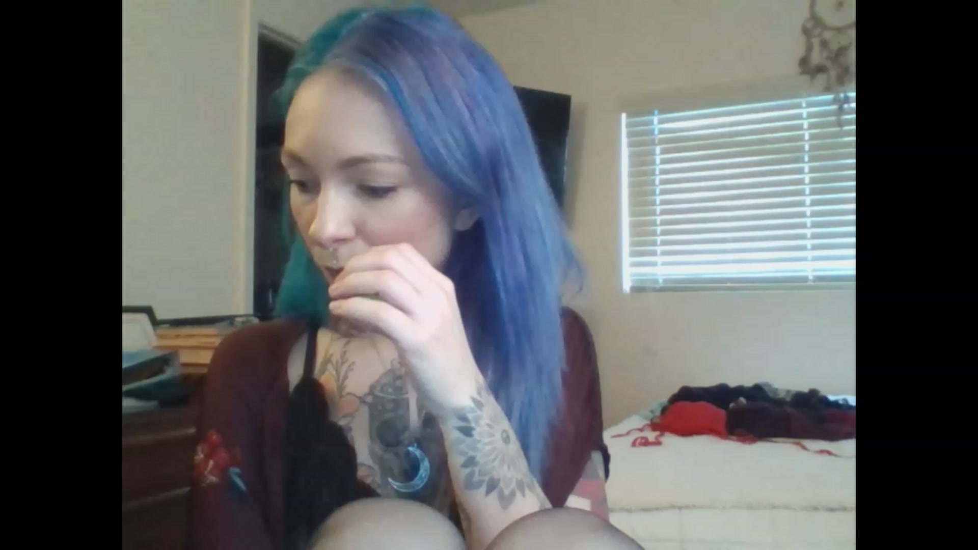 Gallery image thumbnail from SkylerGreigh's myfreecams stream on, 01/26/2023, 15:10 image 8 of 20