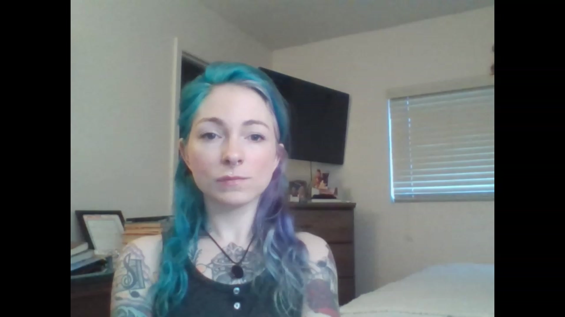 Gallery image thumbnail from SkylerGreigh's myfreecams stream on, 02/03/2023, 13:40 image 1 of 20