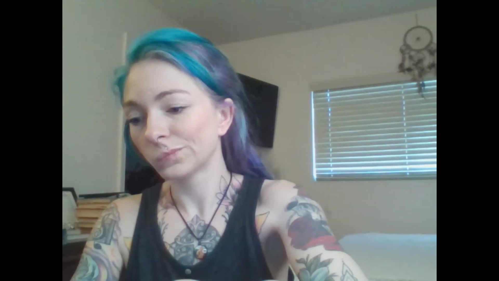 Gallery image thumbnail from SkylerGreigh's myfreecams stream on, 02/03/2023, 13:40 image 17 of 20