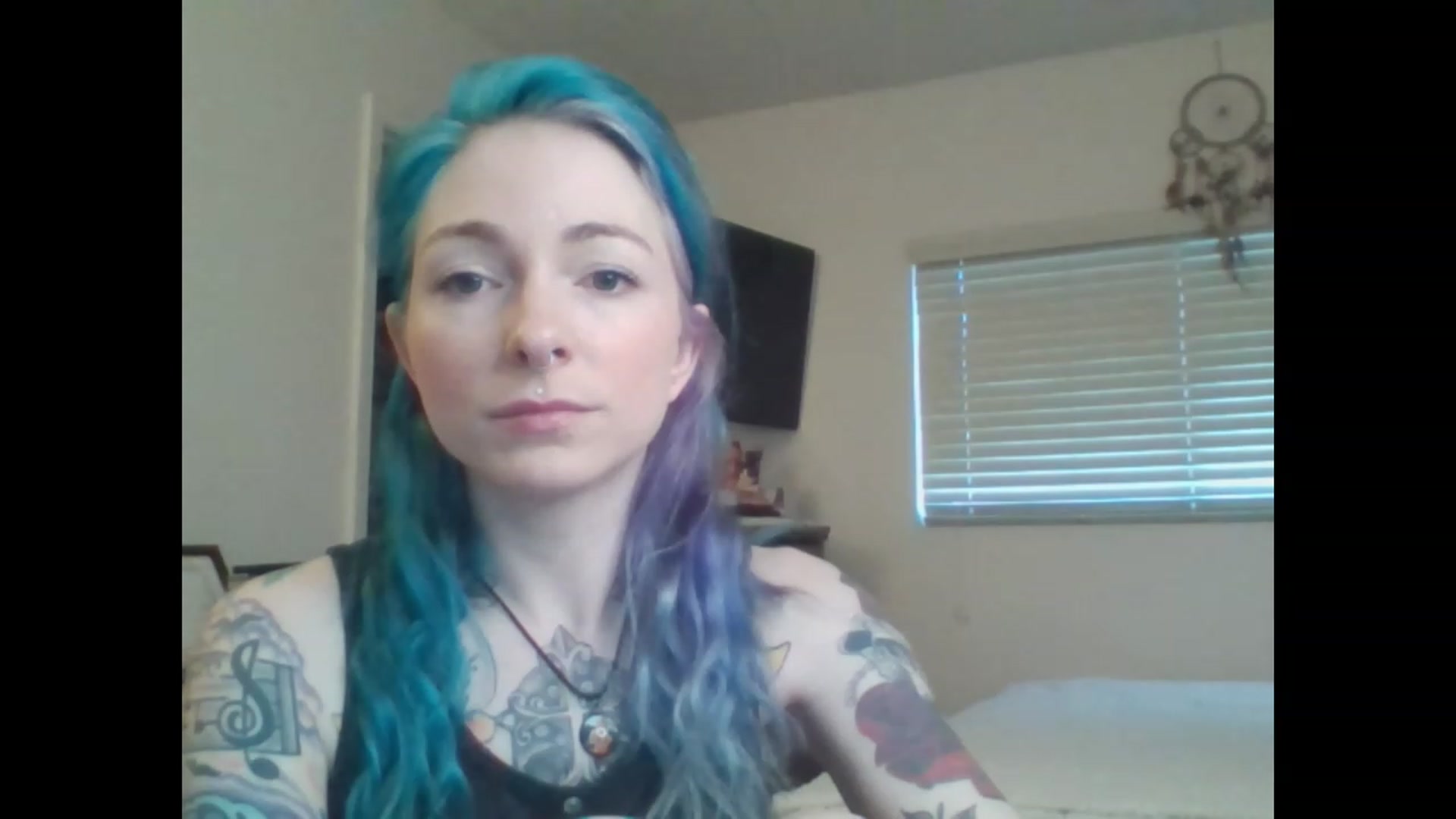 Gallery image thumbnail from SkylerGreigh's myfreecams stream on, 02/03/2023, 13:40 image 9 of 20