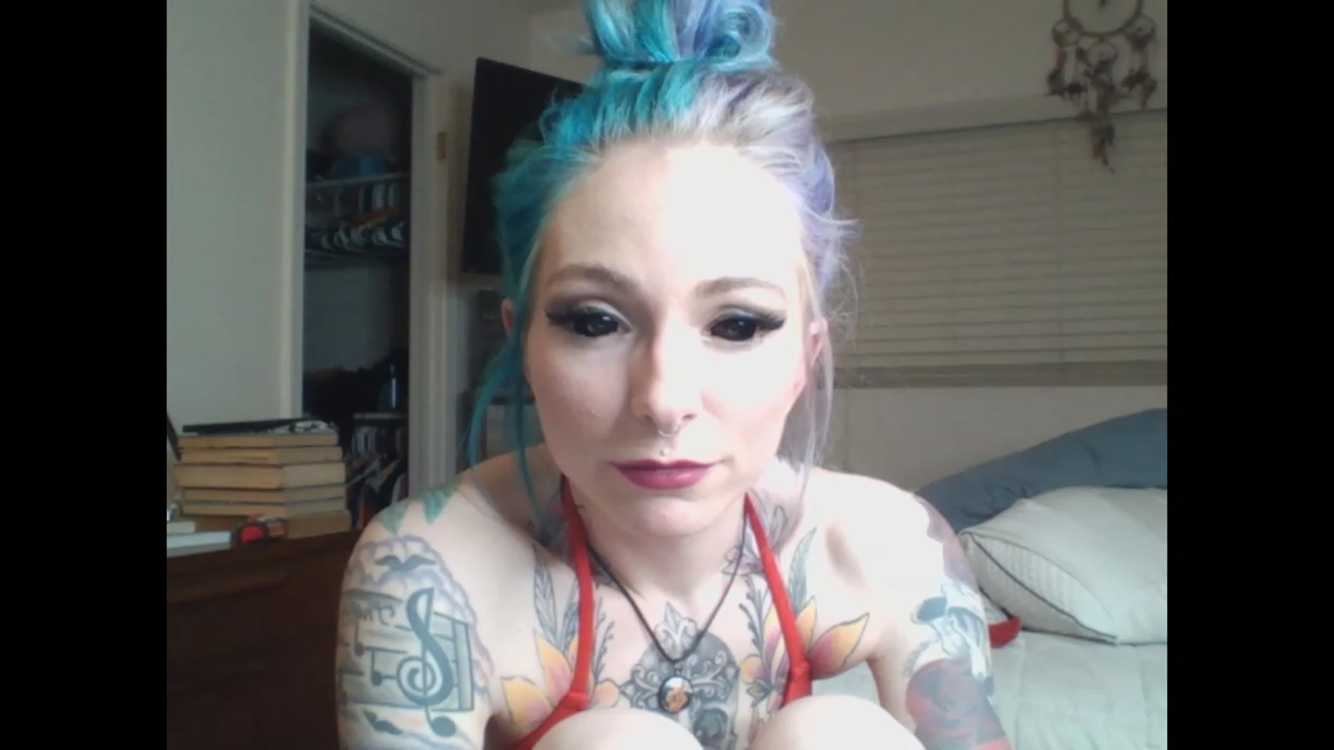Gallery image thumbnail from SkylerGreigh's myfreecams stream on, 02/06/2023, 10:15 image 20 of 20