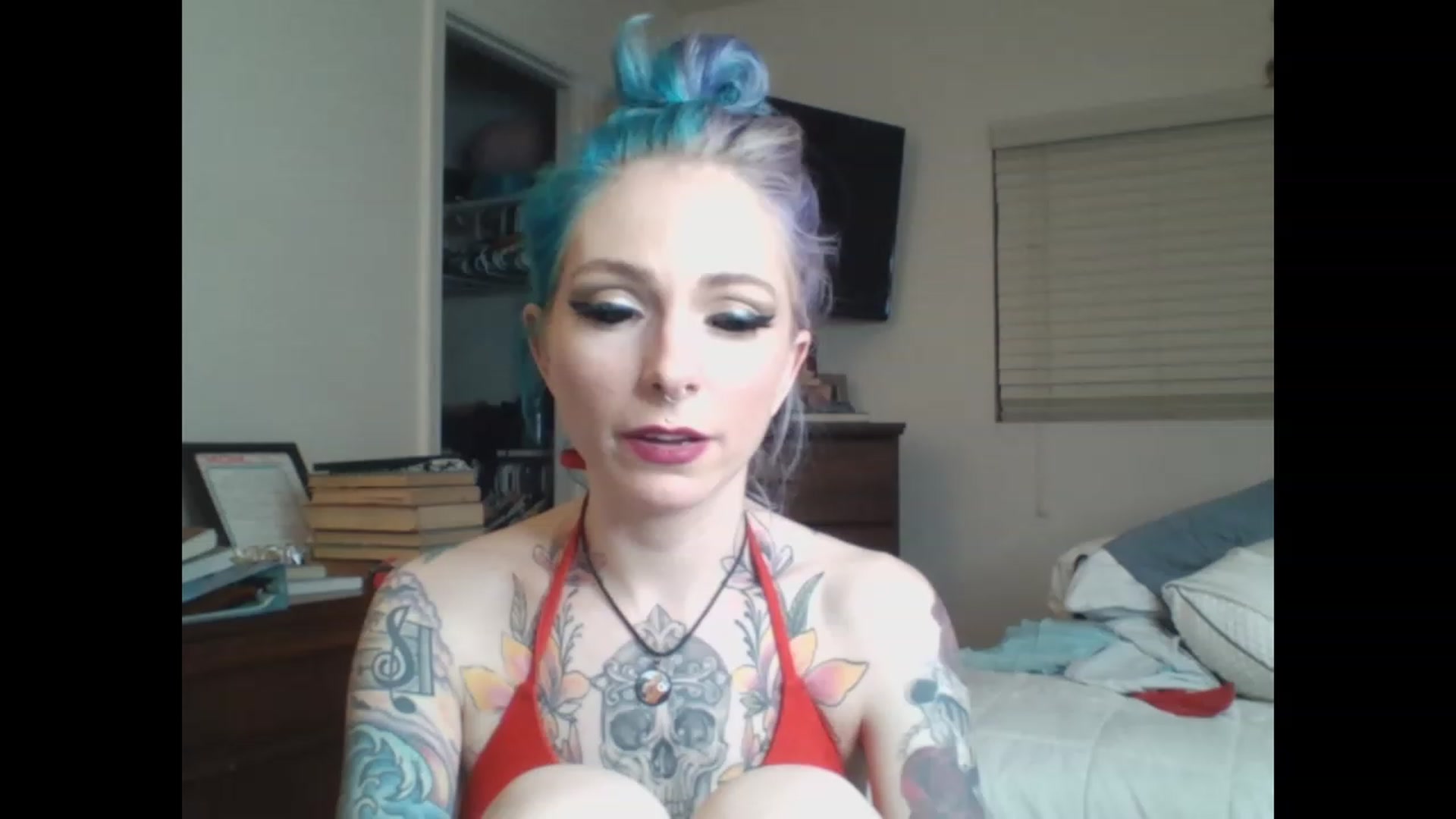 Gallery image thumbnail from SkylerGreigh's myfreecams stream on, 02/06/2023, 10:15 image 2 of 20
