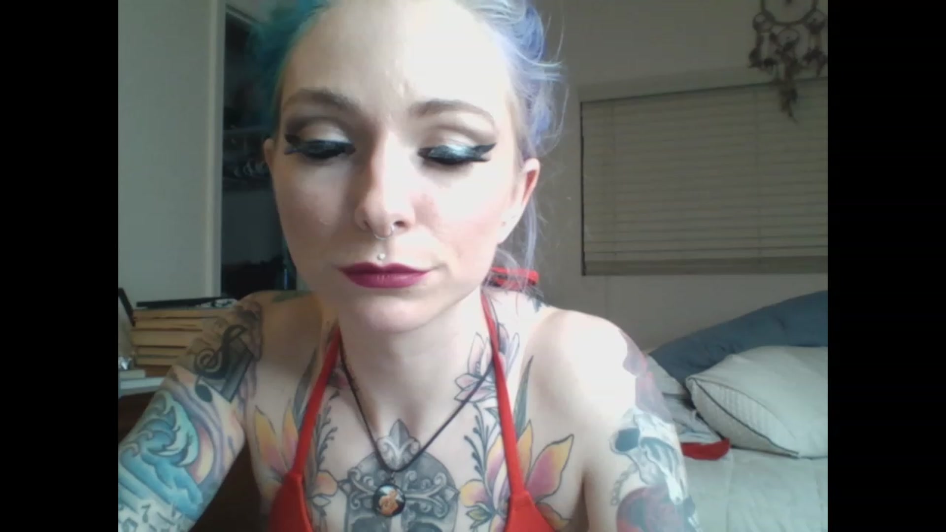 Gallery image thumbnail from SkylerGreigh's myfreecams stream on, 02/06/2023, 10:15 image 8 of 20