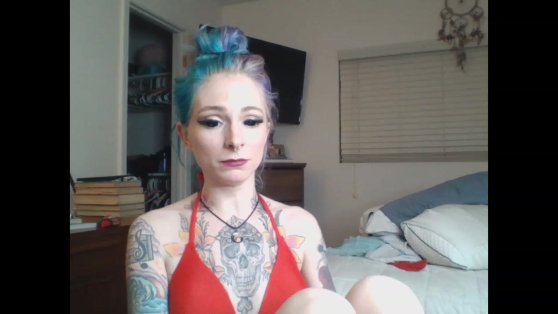 Gallery image thumbnail from SkylerGreigh's myfreecams stream on, 02/06/2023, 10:15 image 13 of 20