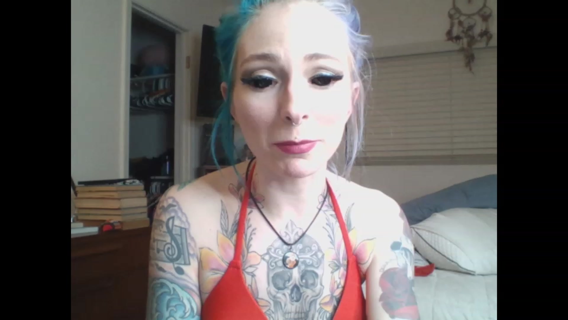 Gallery image thumbnail from SkylerGreigh's myfreecams stream on, 02/06/2023, 10:15 image 17 of 20