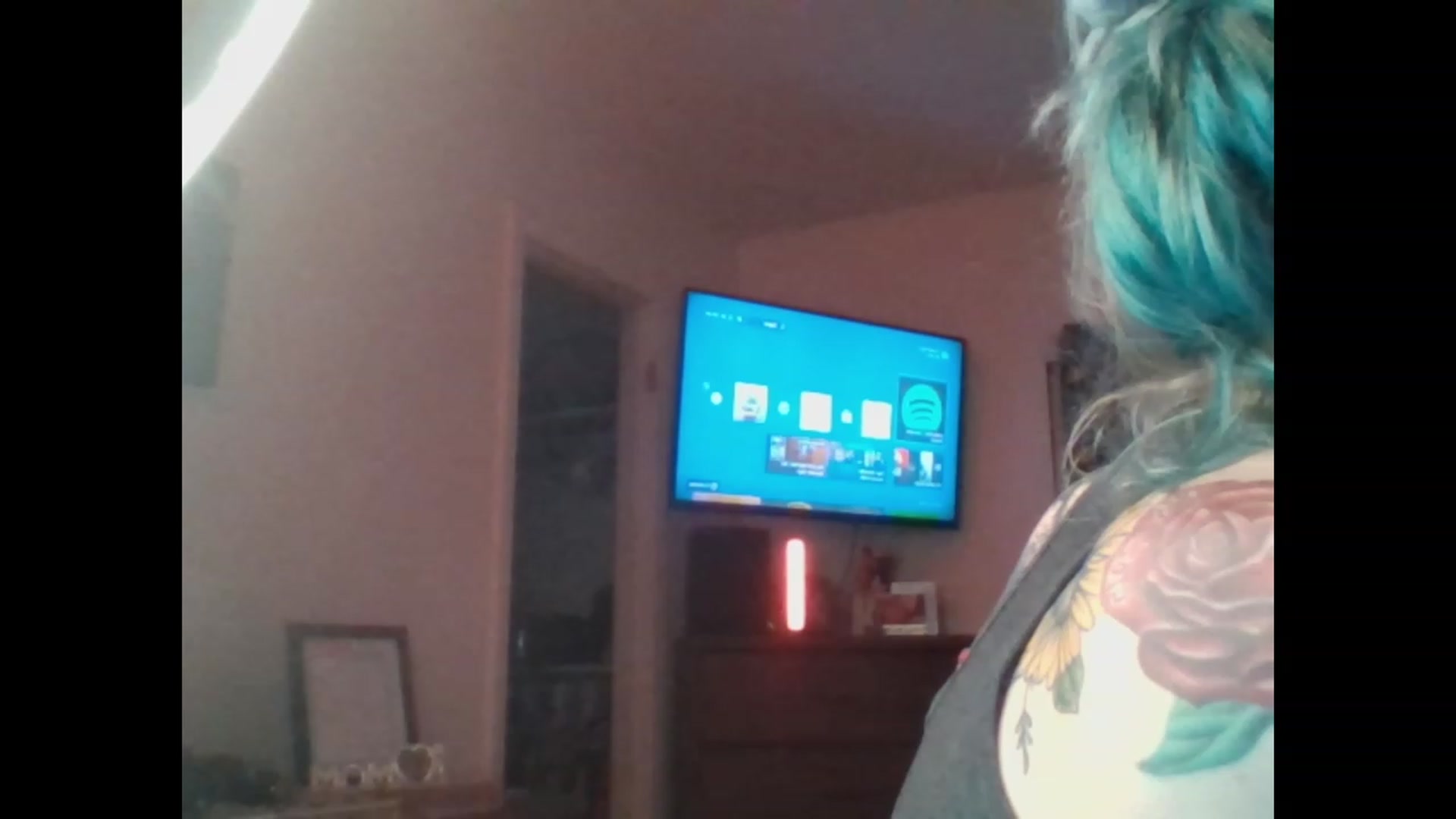 Gallery image thumbnail from SkylerGreigh's myfreecams stream on, 03/01/2023, 11:11 image 9 of 20