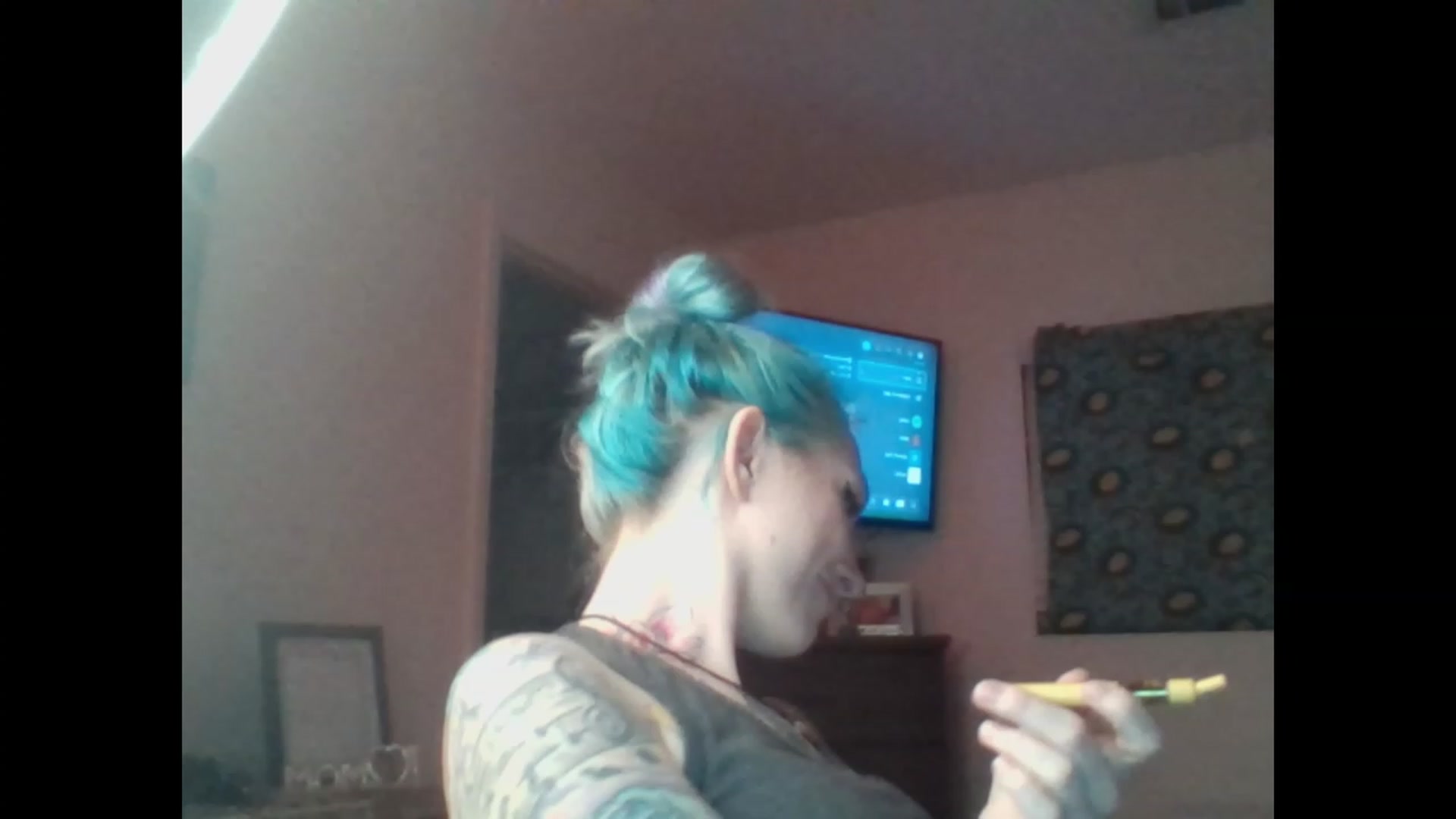 Gallery image thumbnail from SkylerGreigh's myfreecams stream on, 03/01/2023, 11:11 image 17 of 20
