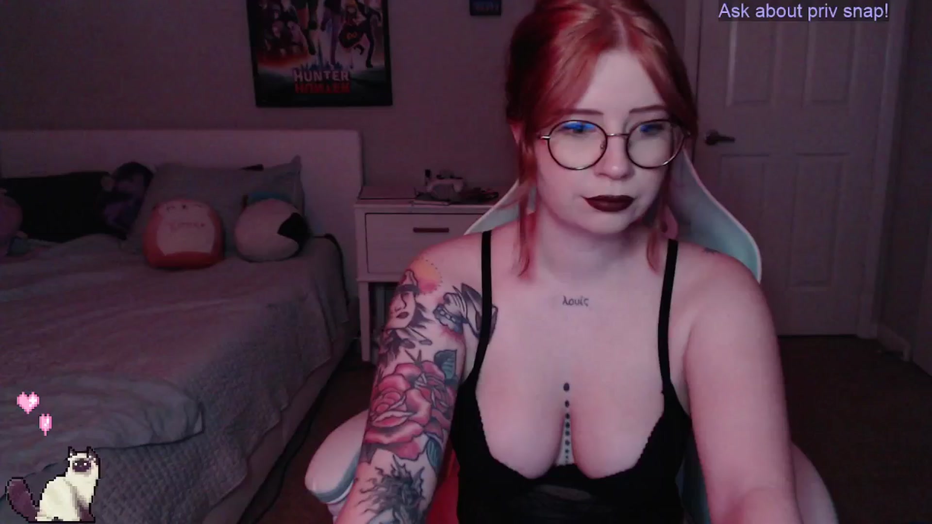 Gallery image thumbnail from Skyrim_Slut's myfreecams stream on, 07/22/2024, 01:43 image 15 of 20