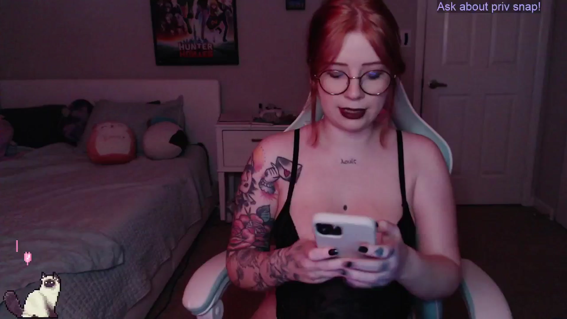Gallery image thumbnail from Skyrim_Slut's myfreecams stream on, 07/22/2024, 01:43 image 16 of 20