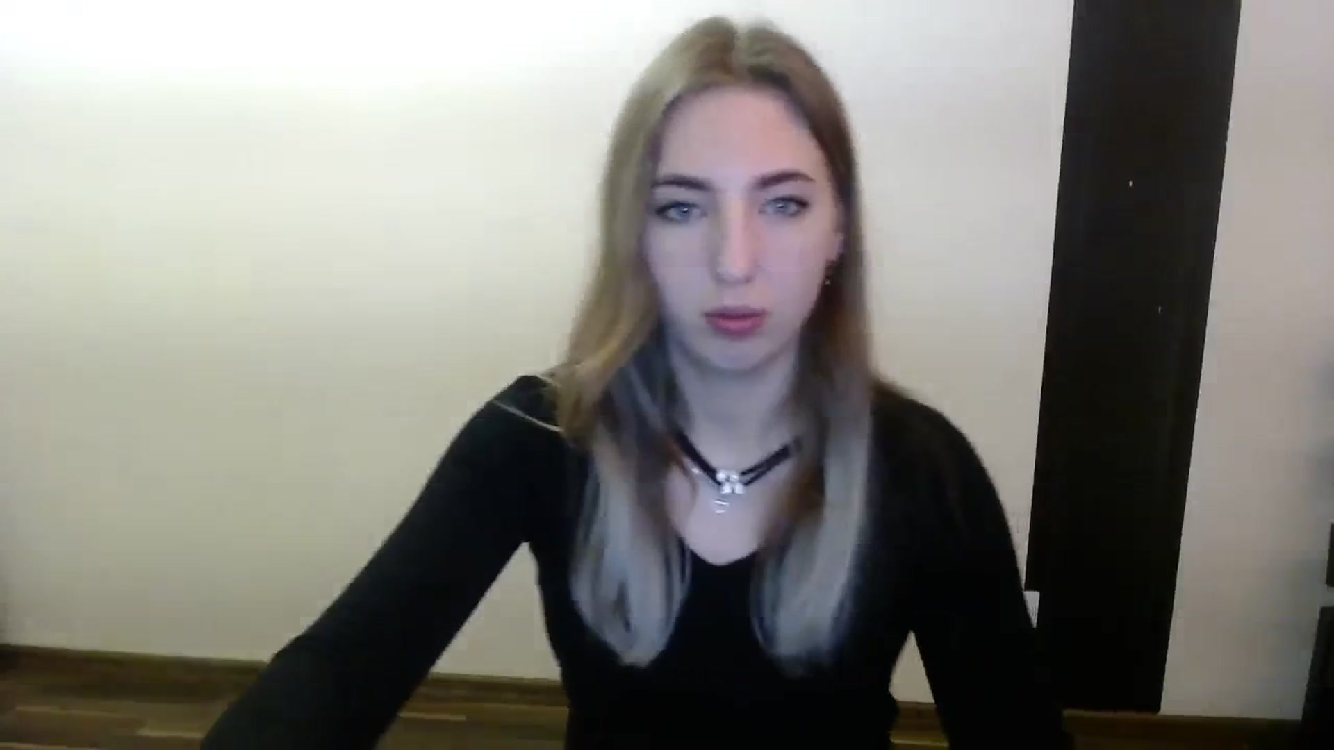 Gallery image thumbnail from Skyyyy's myfreecams stream on, 02/27/2024, 19:49 image 10 of 20
