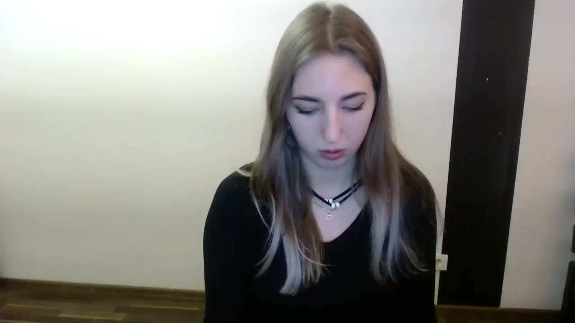 Gallery image thumbnail from Skyyyy's myfreecams stream on, 02/27/2024, 19:49 image 18 of 20