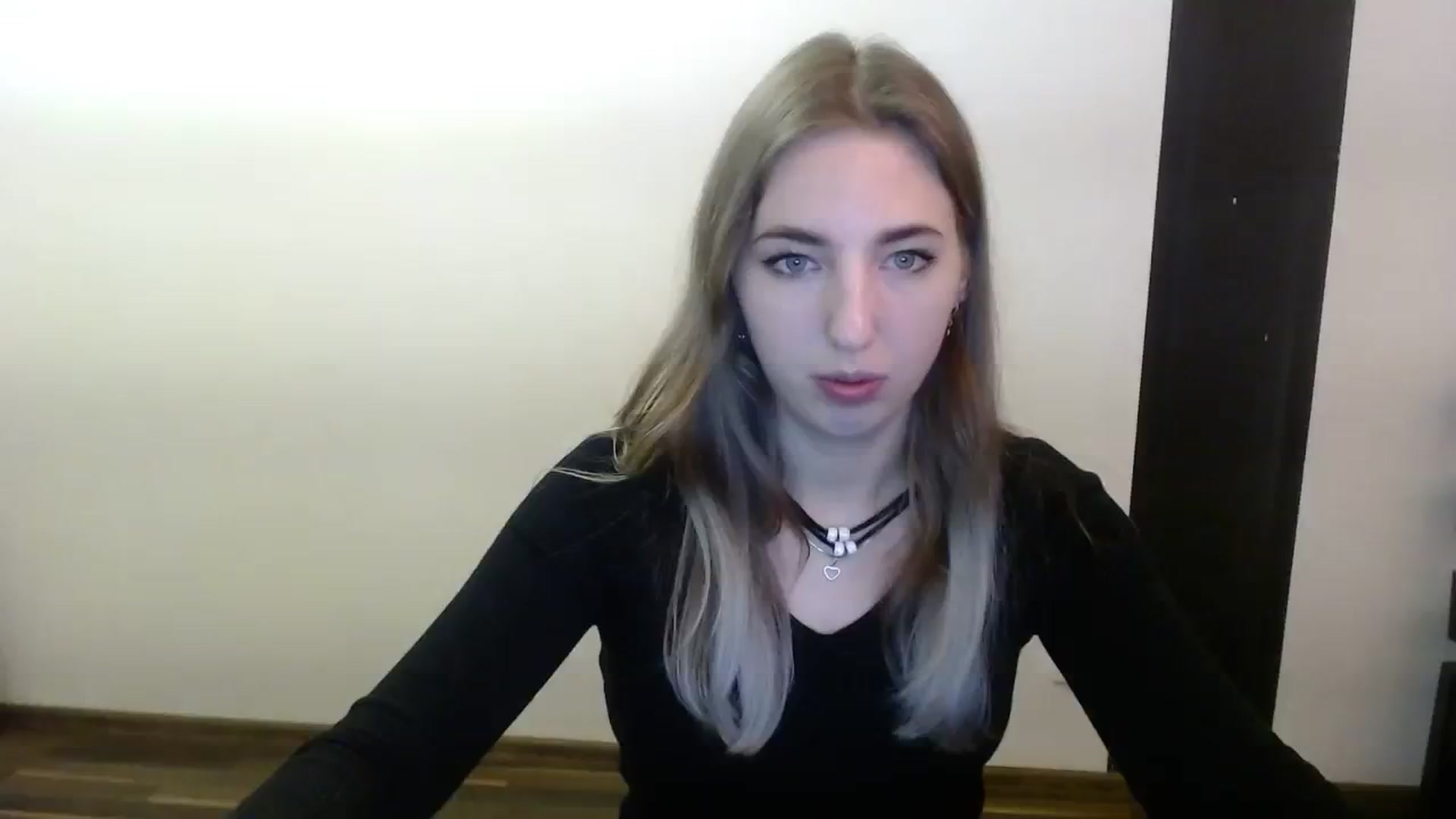 Gallery image thumbnail from Skyyyy's myfreecams stream on, 02/27/2024, 19:49 image 4 of 20