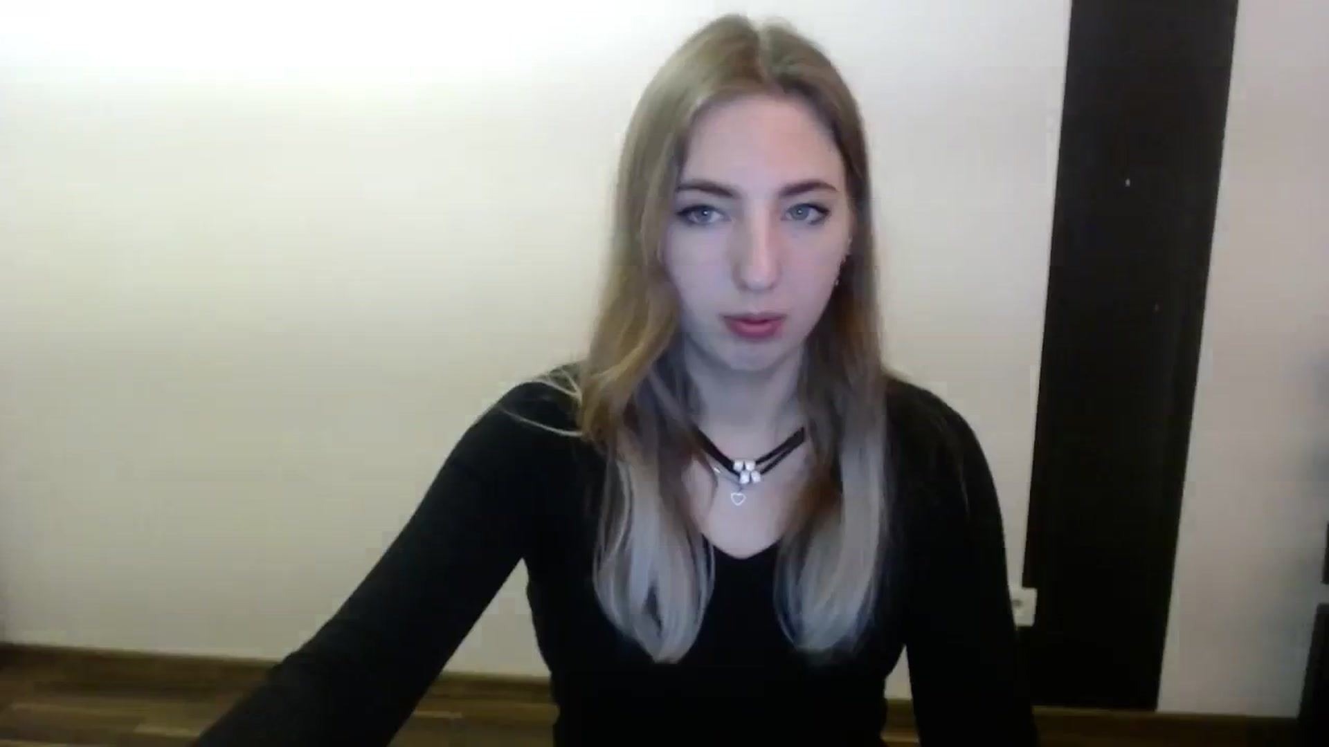 Gallery image thumbnail from Skyyyy's myfreecams stream on, 02/27/2024, 19:49 image 11 of 20