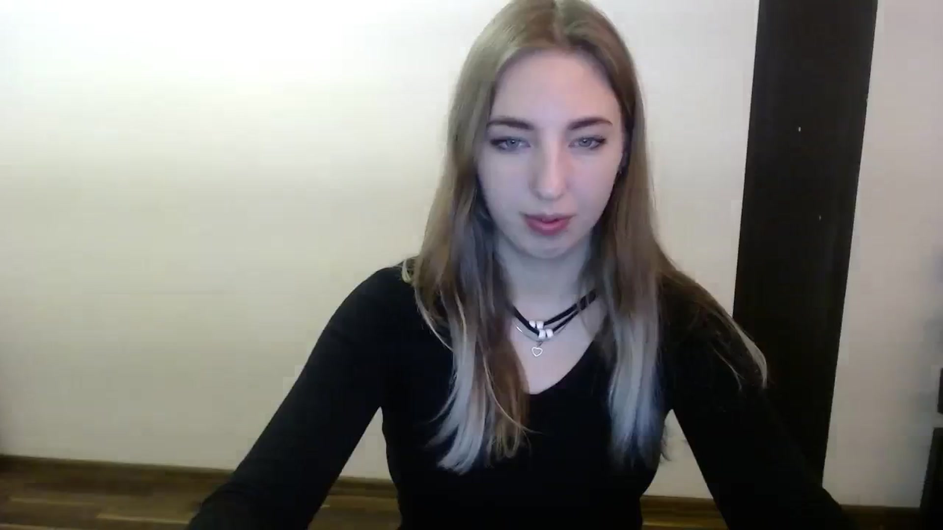 Gallery image thumbnail from Skyyyy's myfreecams stream on, 02/27/2024, 19:49 image 19 of 20