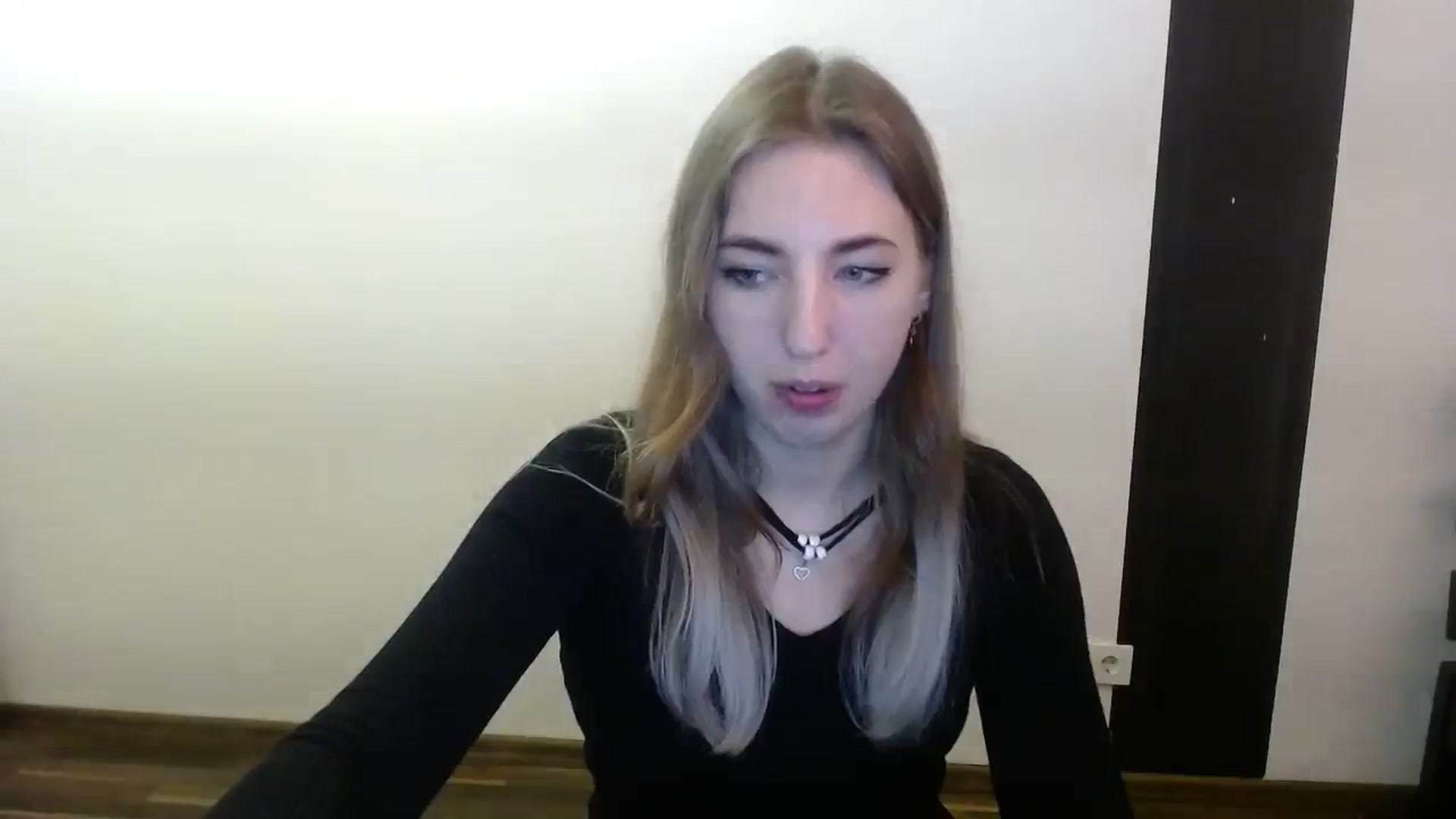 Gallery image thumbnail from Skyyyy's myfreecams stream on, 02/27/2024, 19:49 image 6 of 20