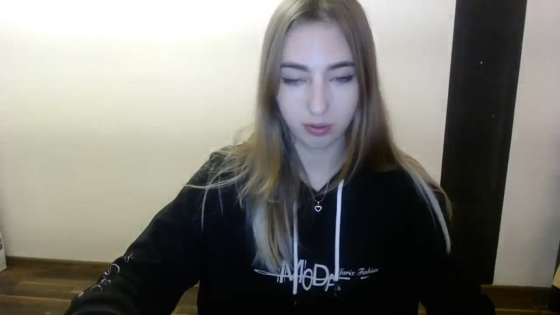 Gallery image thumbnail from Skyyyy's myfreecams stream on, 02/29/2024, 15:51 image 11 of 20