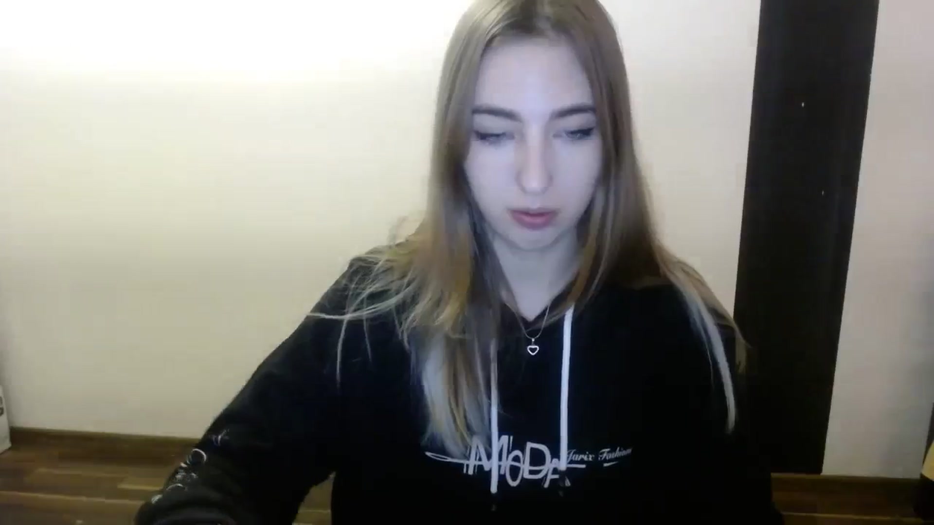 Gallery image thumbnail from Skyyyy's myfreecams stream on, 02/29/2024, 15:51 image 13 of 20