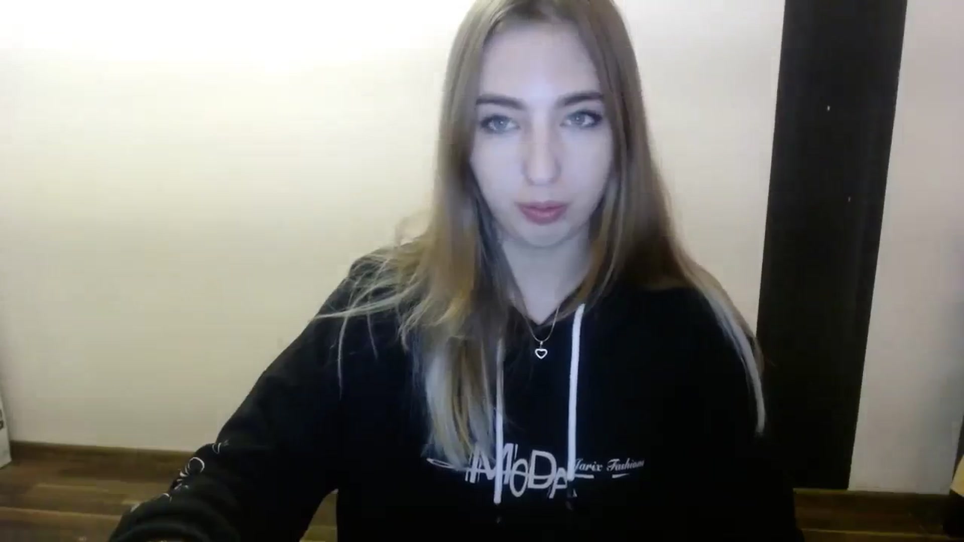 Gallery image thumbnail from Skyyyy's myfreecams stream on, 02/29/2024, 15:51 image 6 of 20