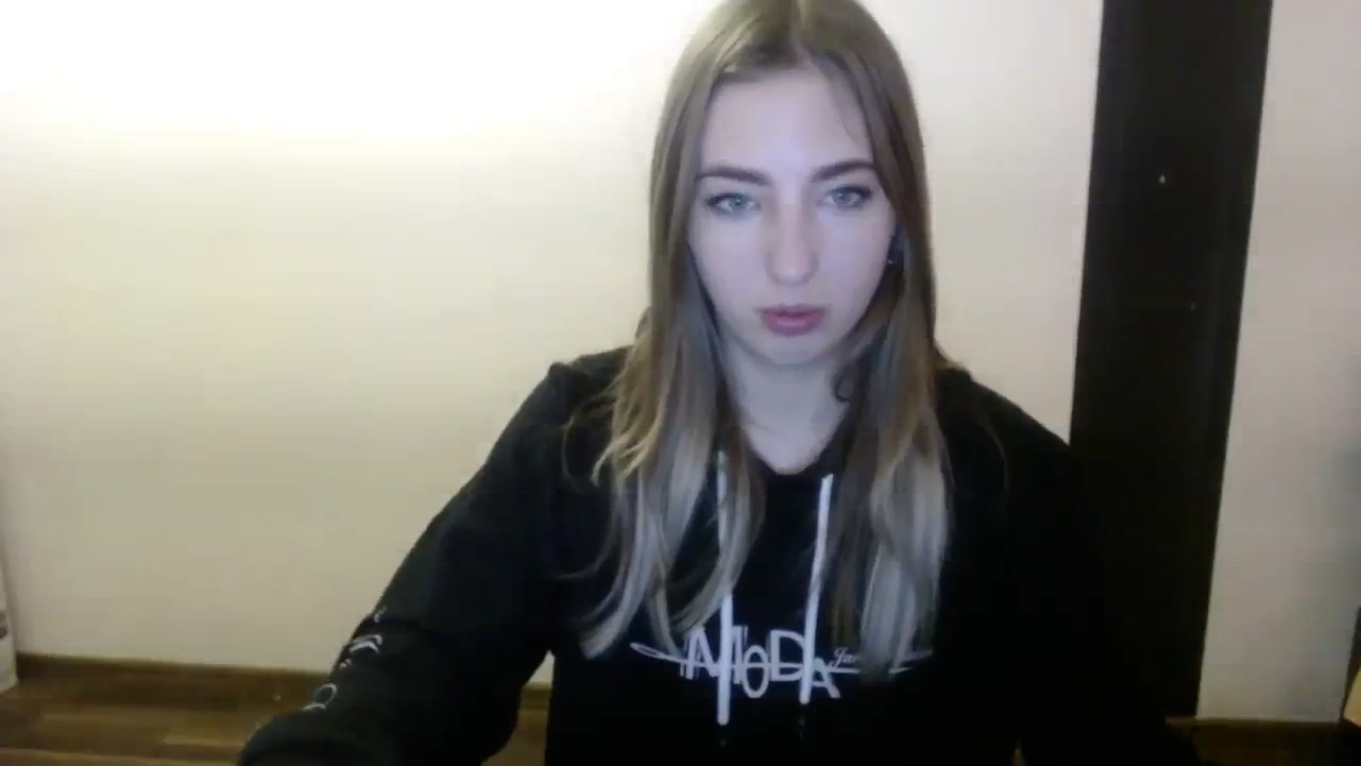 Gallery image thumbnail from Skyyyy's myfreecams stream on, 02/29/2024, 17:52 image 4 of 20